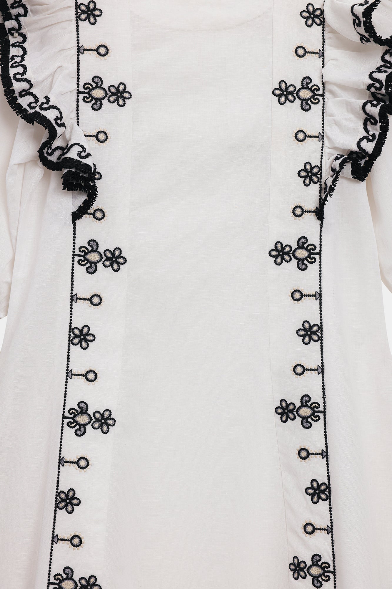 EMBROIDERED DRESS (E0544/101/001)