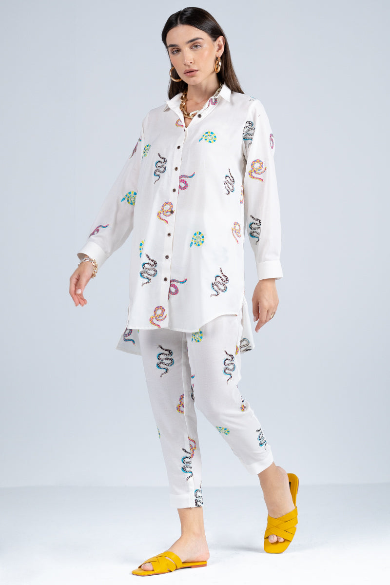 https://cdn.shopify.com/s/files/1/0568/3308/1529/files/E06064-MDM-WHT-3_6633d25d-7458-46b9-be6f-ce2351928048.jpg?v=1736853893
