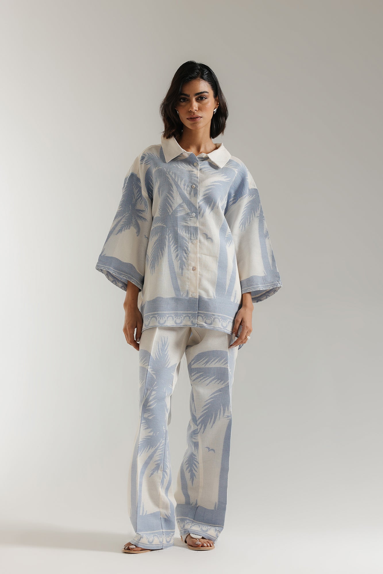 https://cdn.shopify.com/s/files/1/2290/7917/files/E0607-106-634_1.jpg?v=1751863635