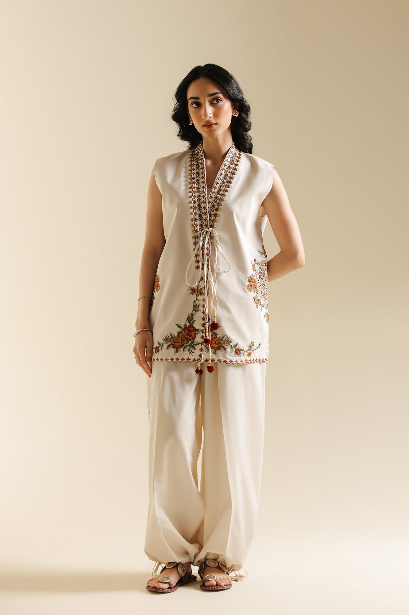 EMBROIDERED SUIT (E0612/119/006)