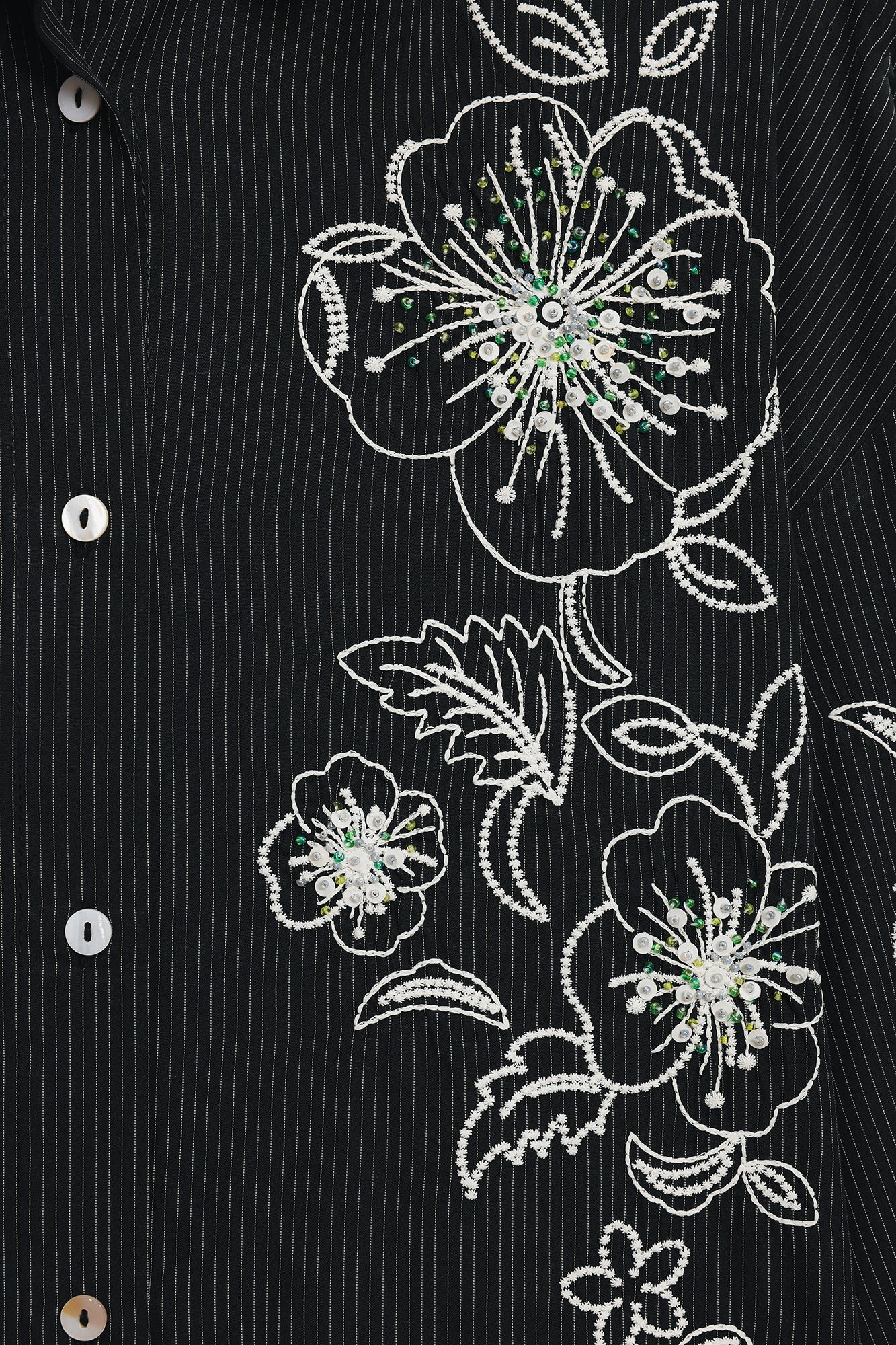 EMBROIDERED SUIT (E0622/106/901)