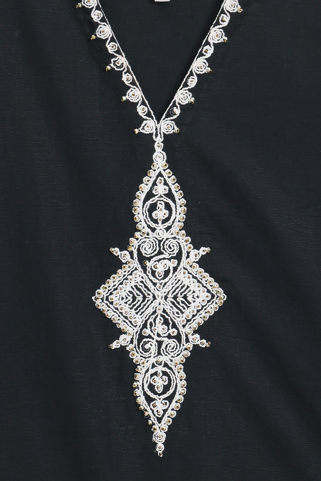 Embroidered Top (E0629/119/901)