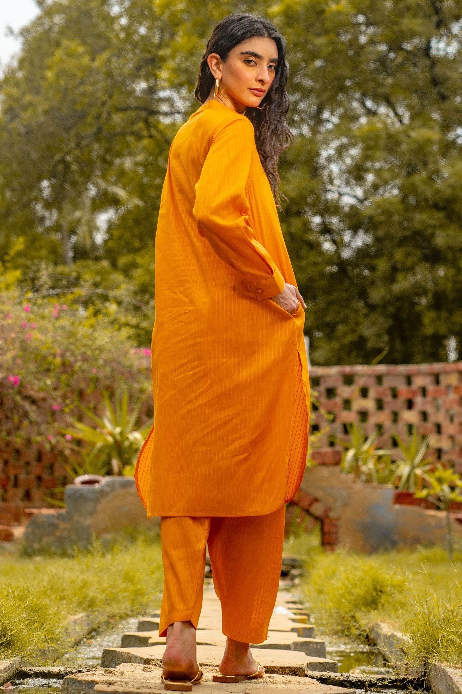 Buttondown Mustard 2 piece