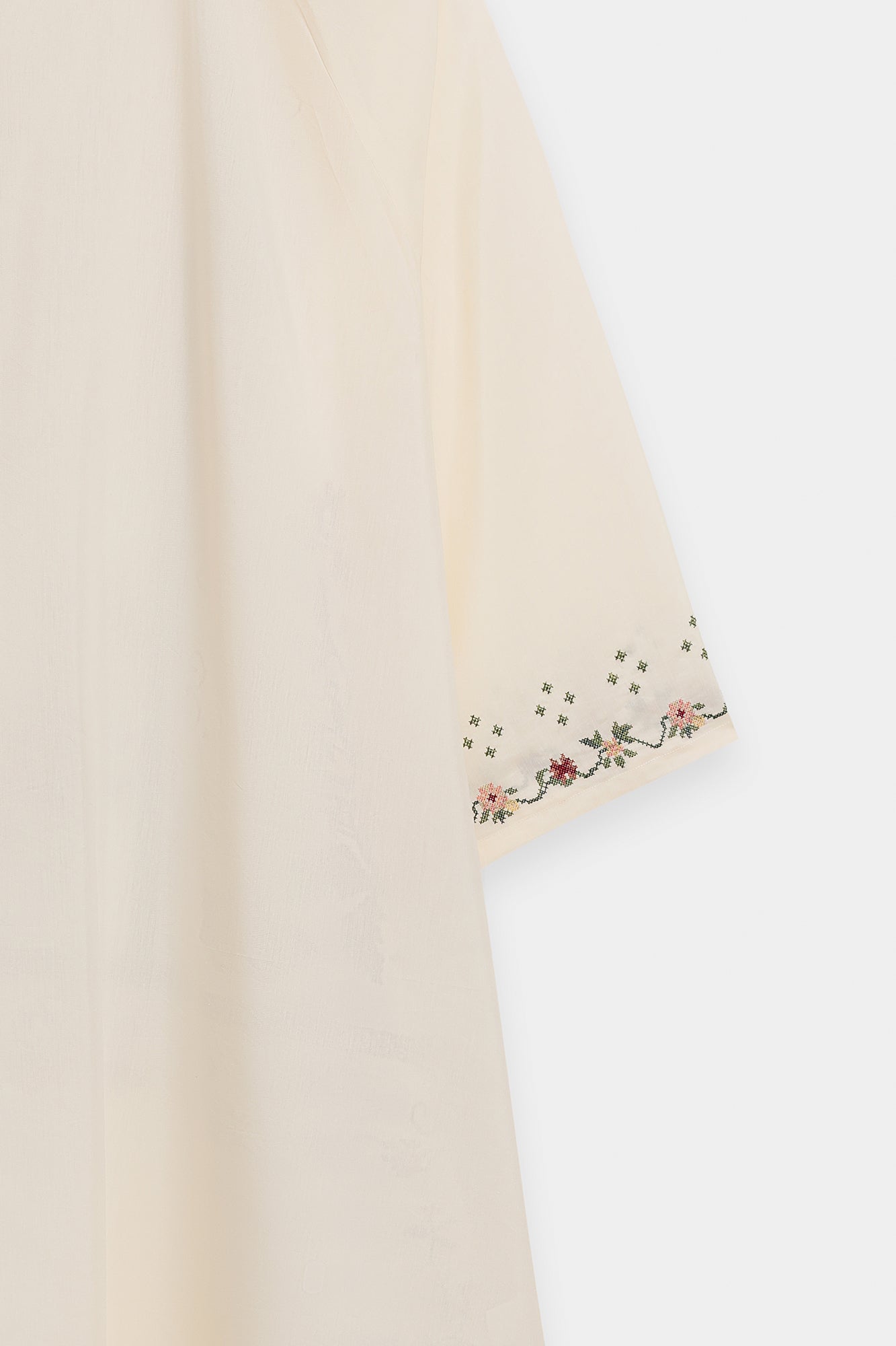 DRESS (E0643/119/002)