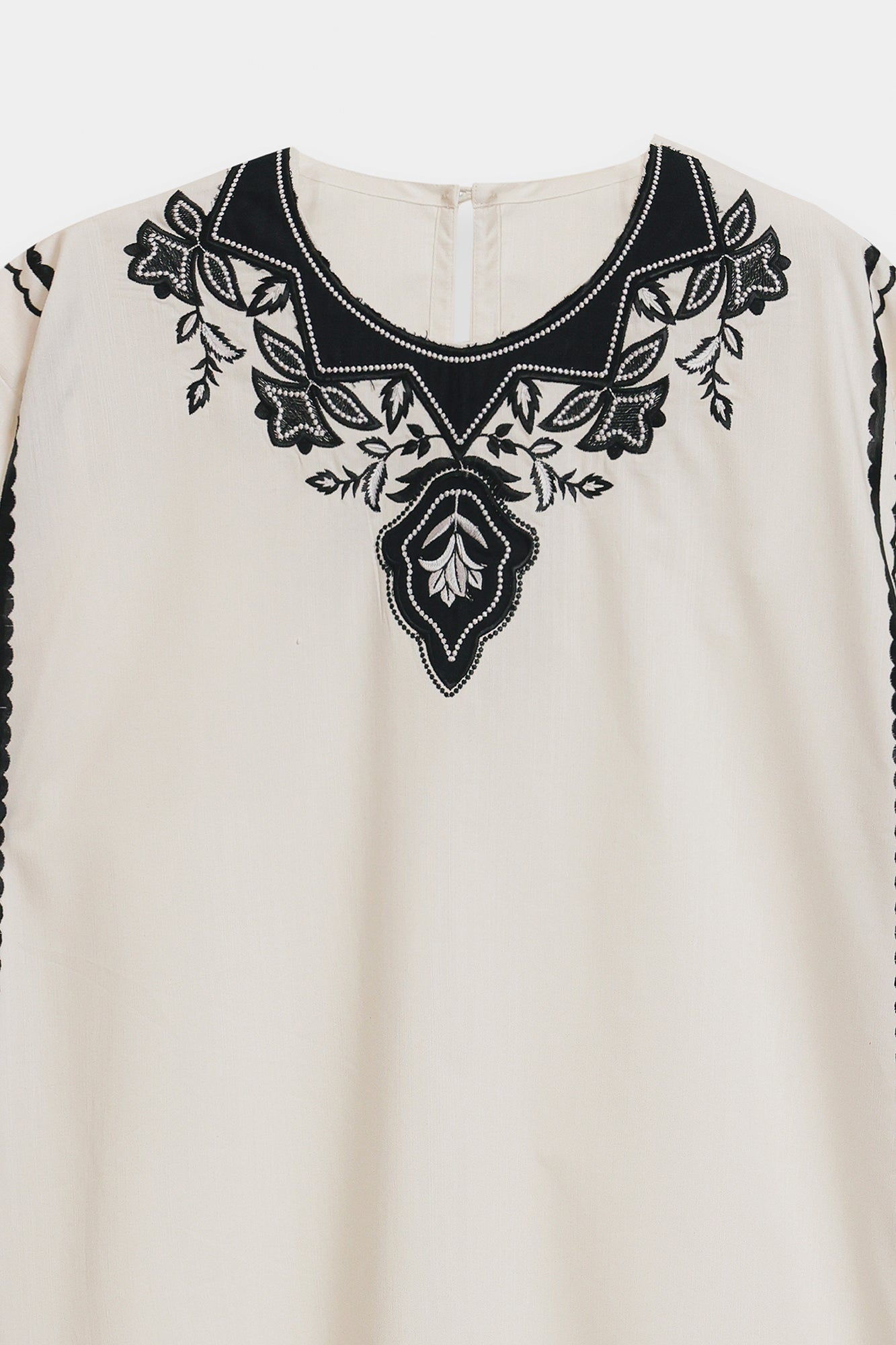 https://cdn.shopify.com/s/files/1/2290/7917/files/E0645-119_4_f29be7e5-17be-4ba2-964d-b5b6244108f9.jpg?v=1762421746