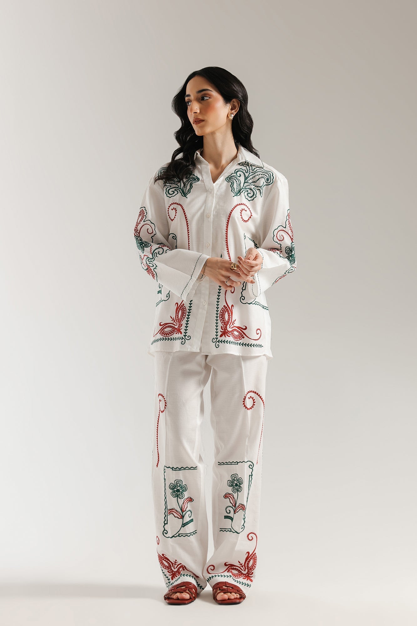 https://cdn.shopify.com/s/files/1/2290/7917/files/E0656-106_1.jpg?v=1756273976