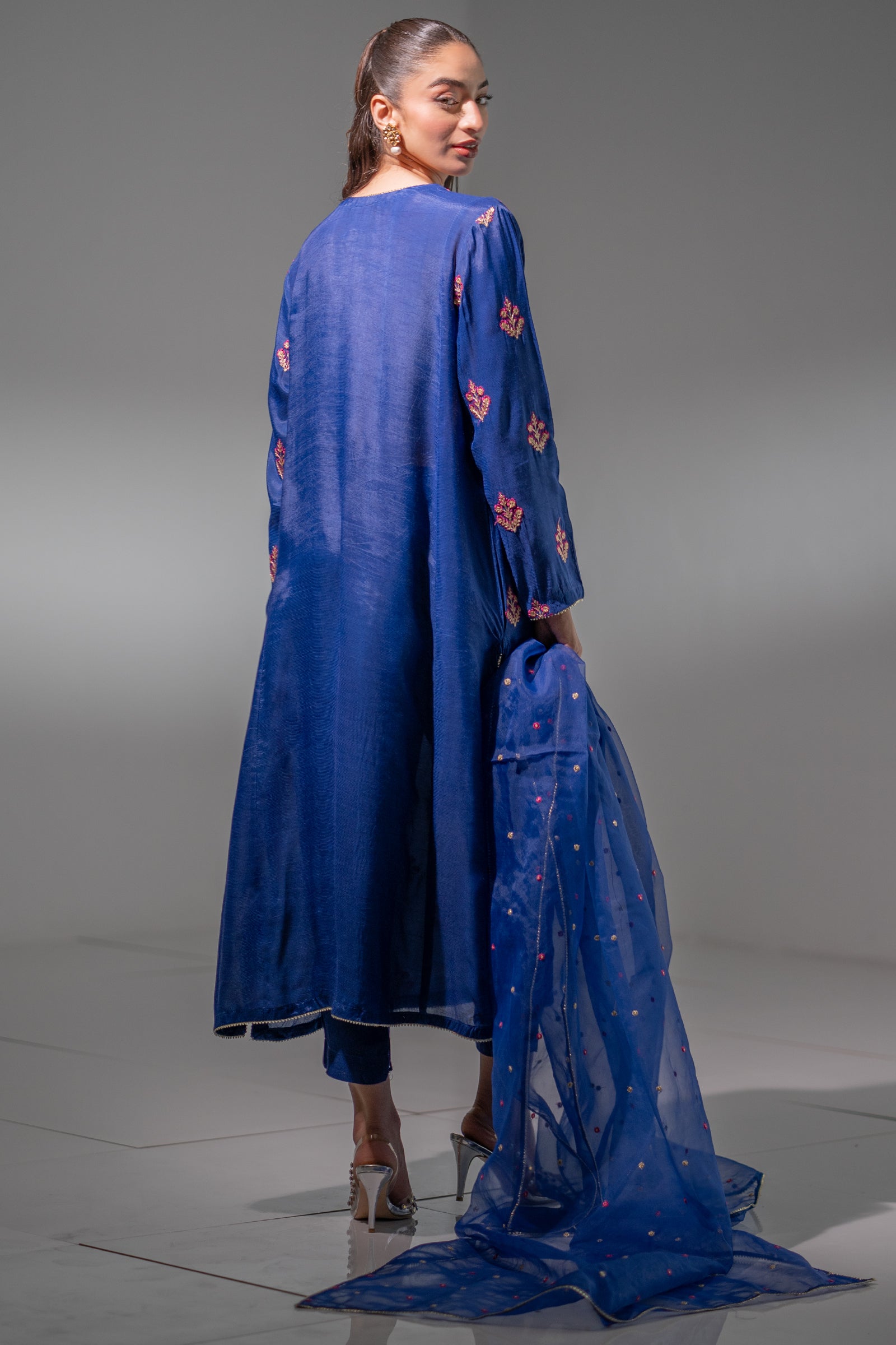 Royal 3 piece