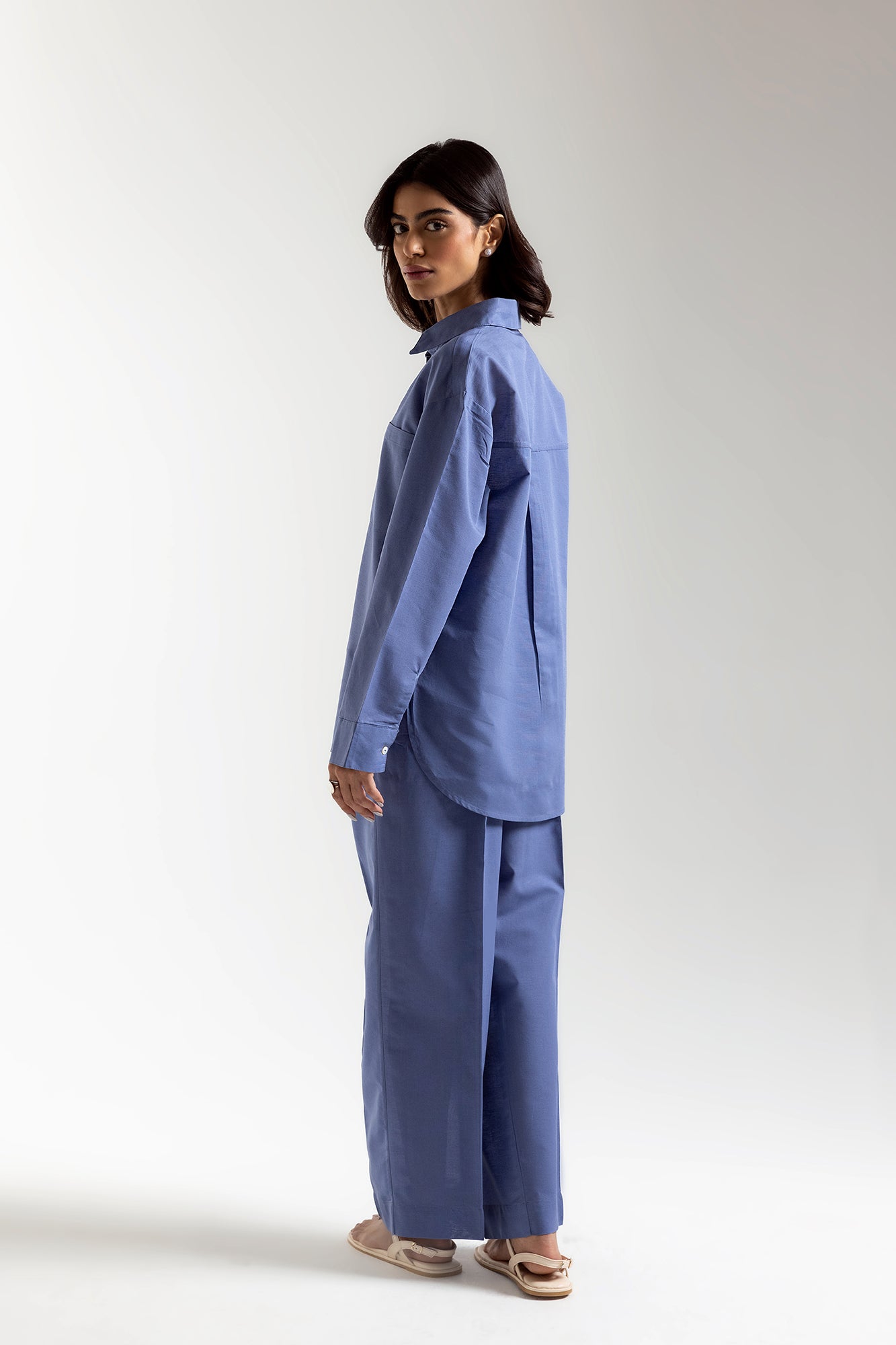 https://cdn.shopify.com/s/files/1/2290/7917/files/E0665-116-630_3.jpg?v=1746767246