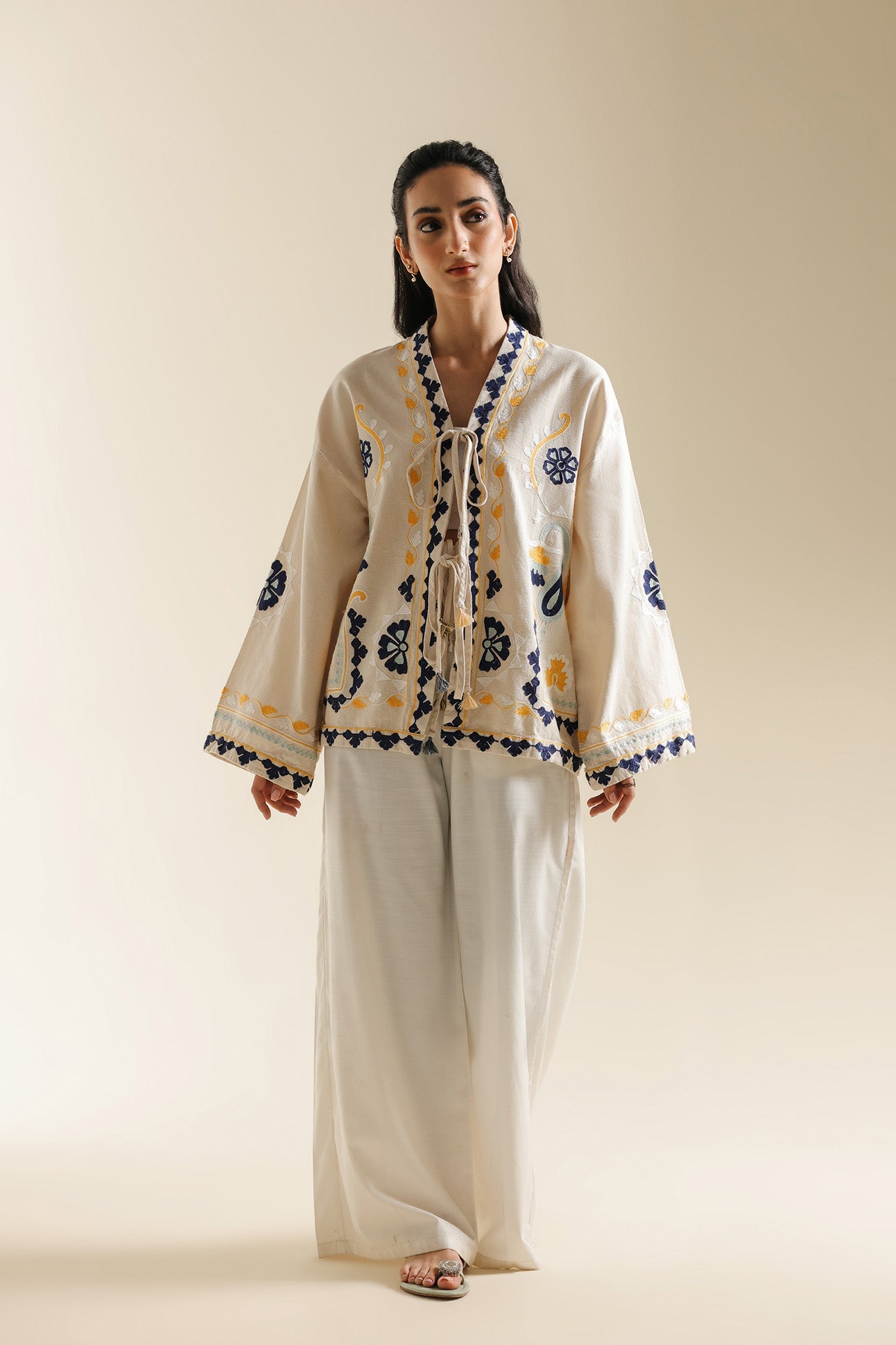 KIMONO (E0671/119/002)