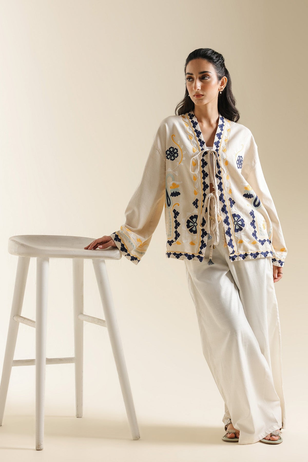 KIMONO (E0671/119/002)
