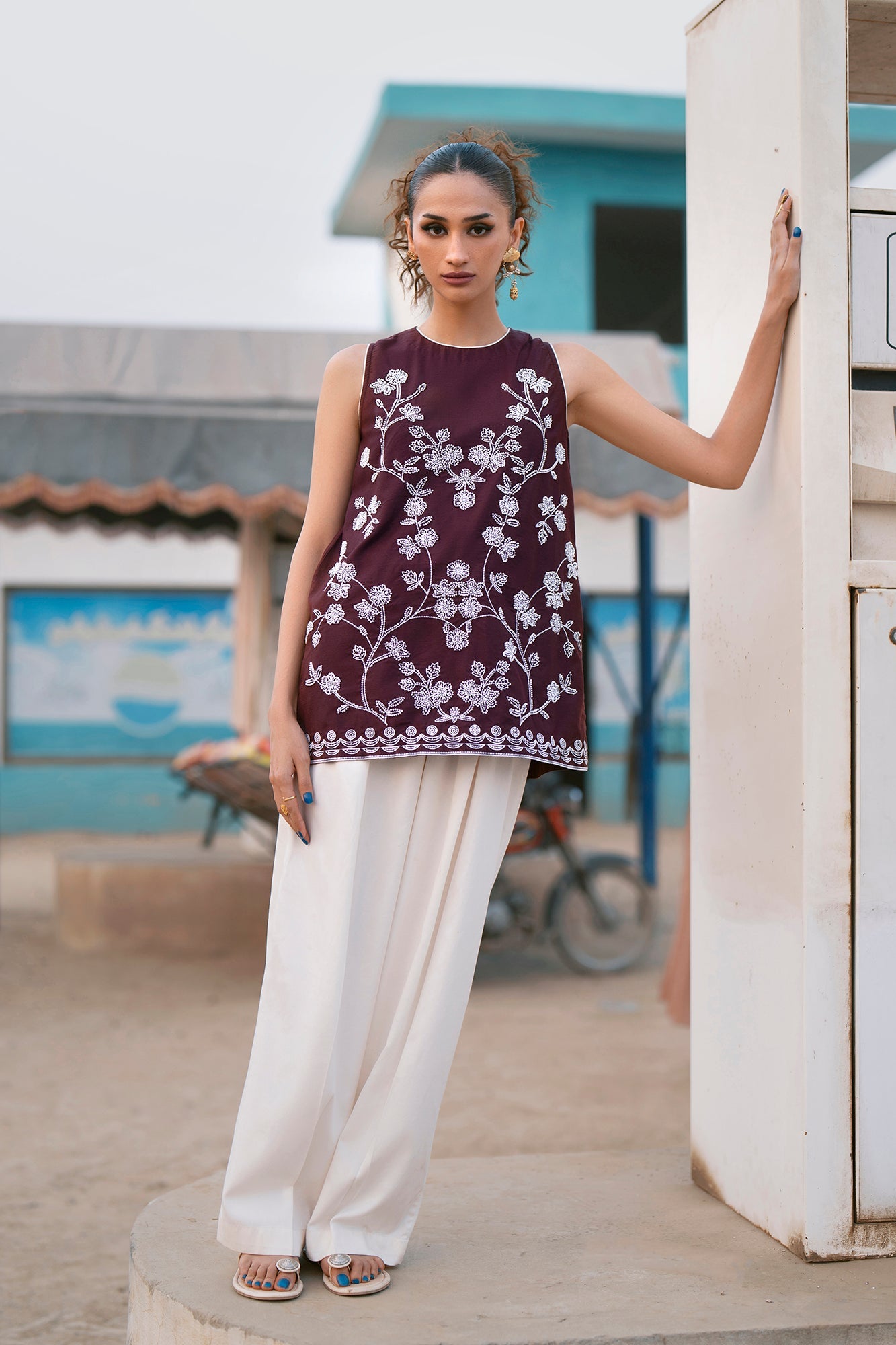 https://cdn.shopify.com/s/files/1/2290/7917/files/E0676-119-317_3.jpg?v=1766119094