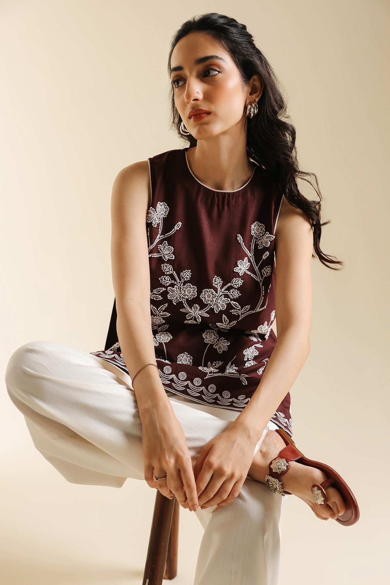 https://cdn.shopify.com/s/files/1/2290/7917/files/E0676-119-317_5.jpg?v=1766119094