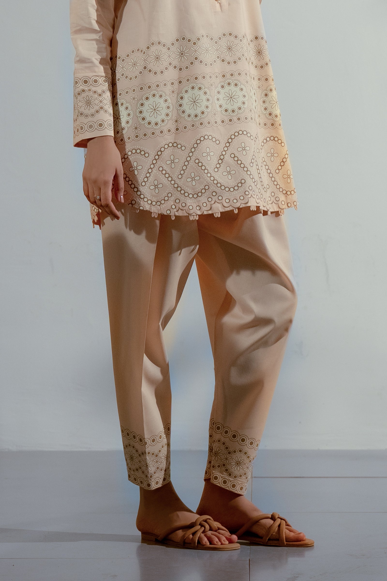 Dotty Peach 2 piece