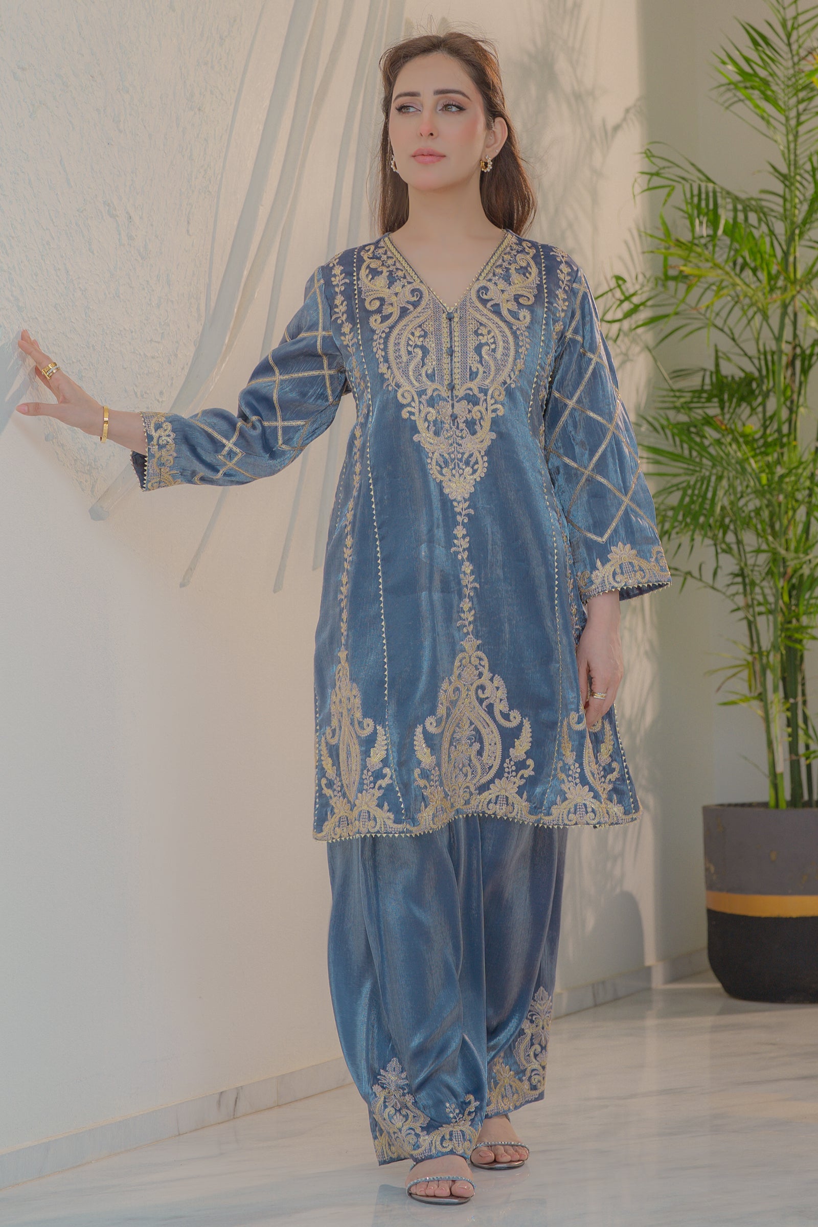 Sheesh Mahal 2 piece