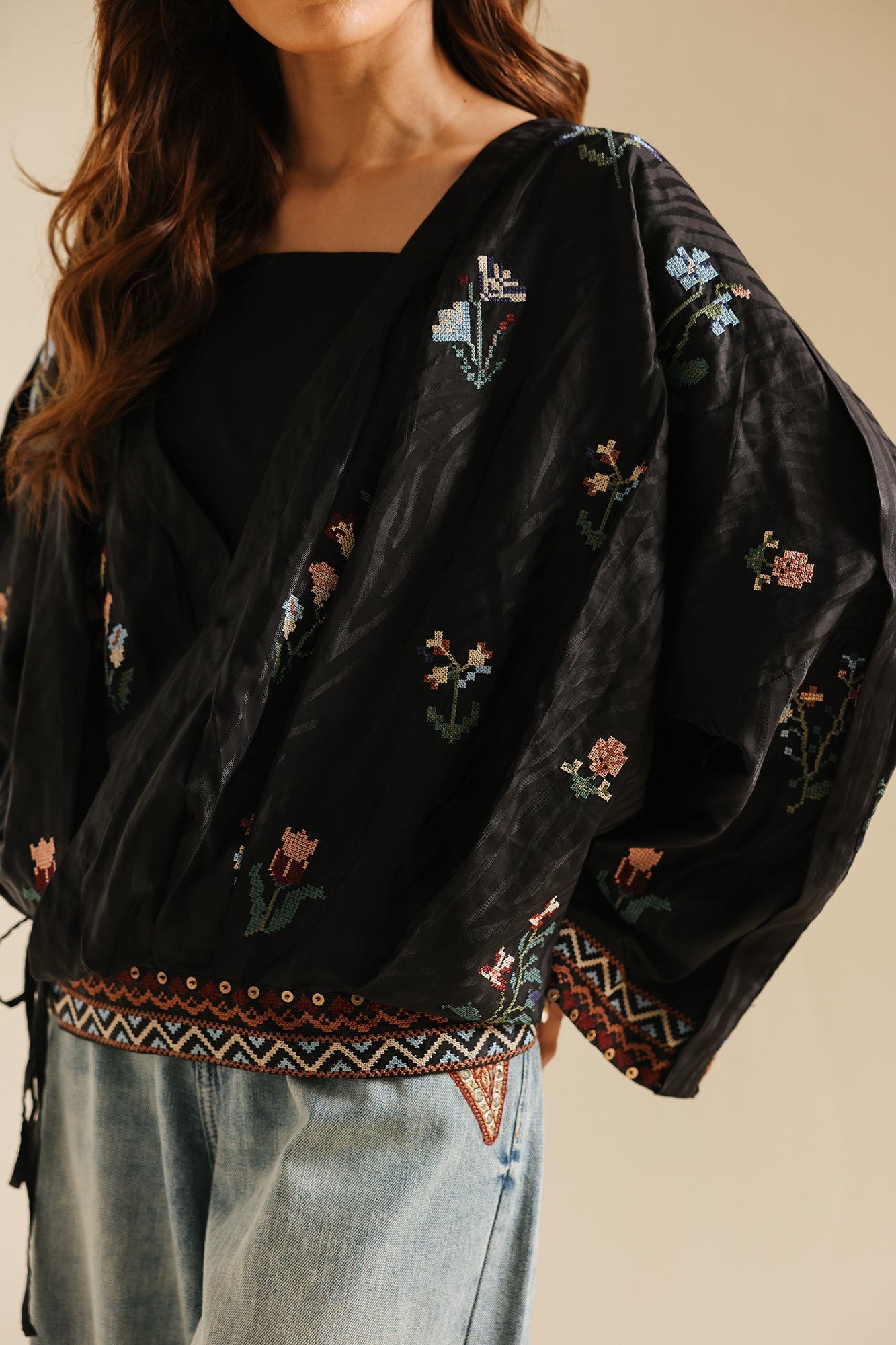 https://cdn.shopify.com/s/files/1/2290/7917/files/E0711-119-902_5.jpg?v=1772606446