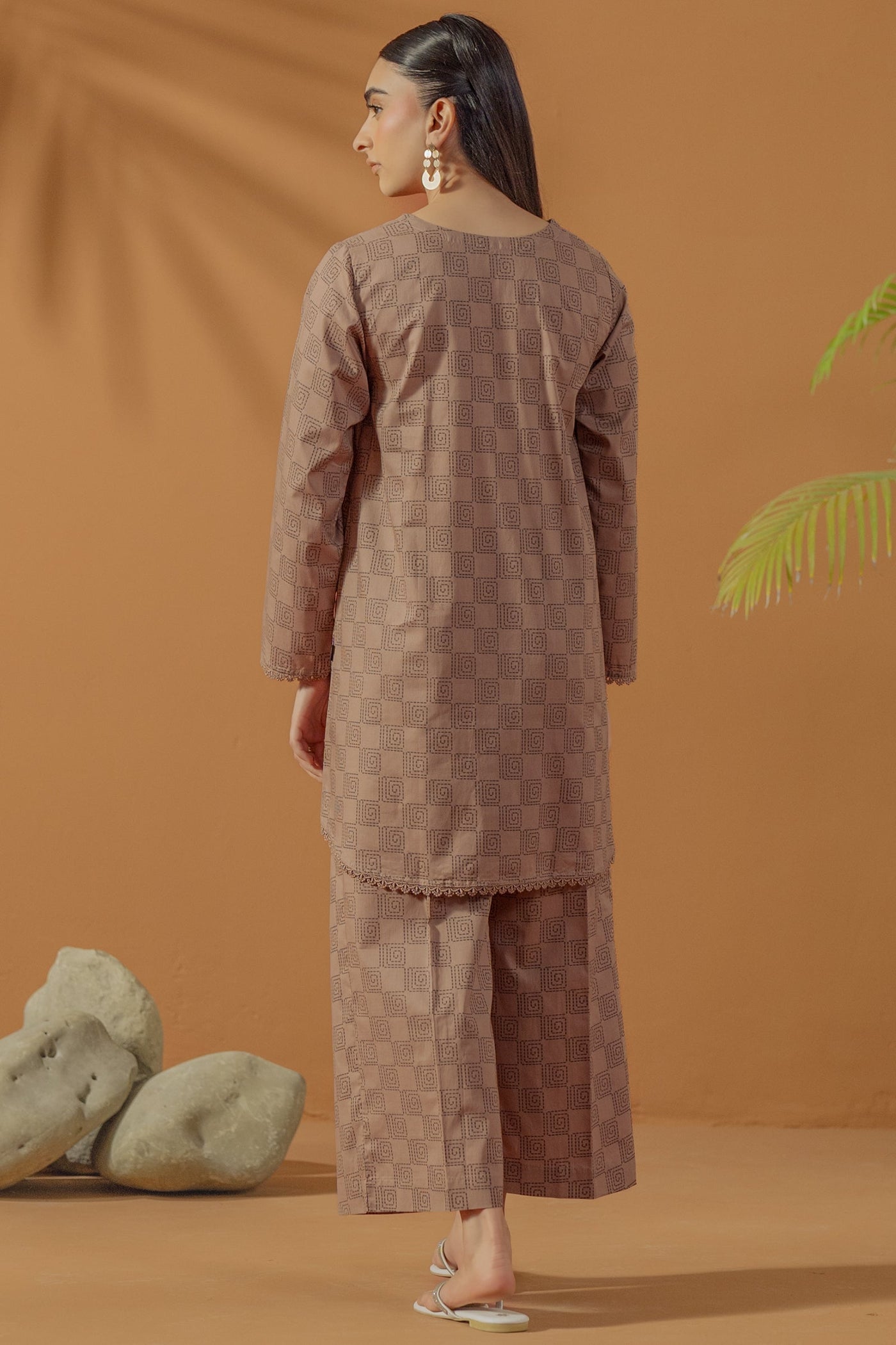 https://cdn.shopify.com/s/files/1/0568/3308/1529/files/E07119-TP0_5.jpg?v=1776859721