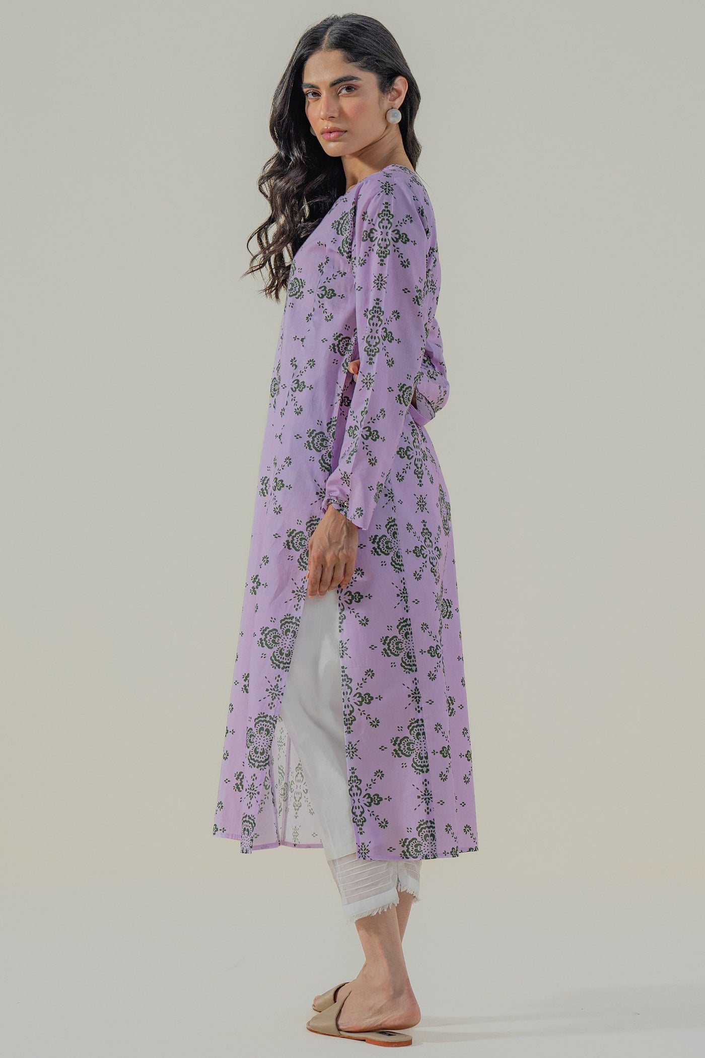 https://cdn.shopify.com/s/files/1/0568/3308/1529/files/E07176-LL0-5.jpg?v=1780658664