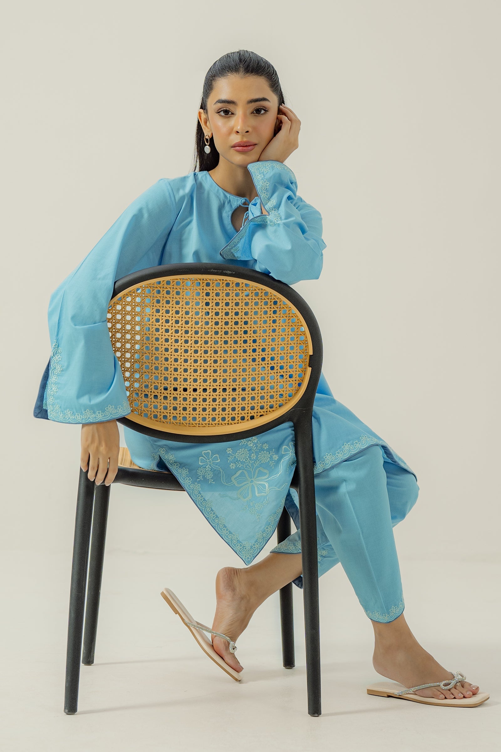 Bordering 2 piece