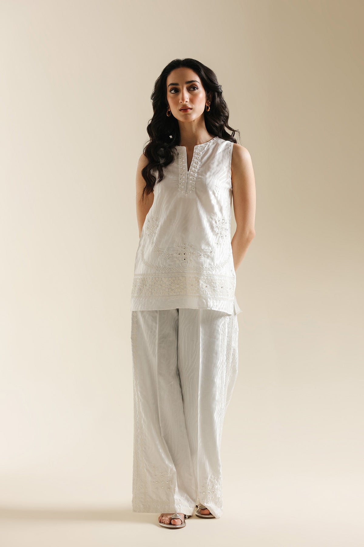 EMBROIDERED SUIT (E0727/119/001)