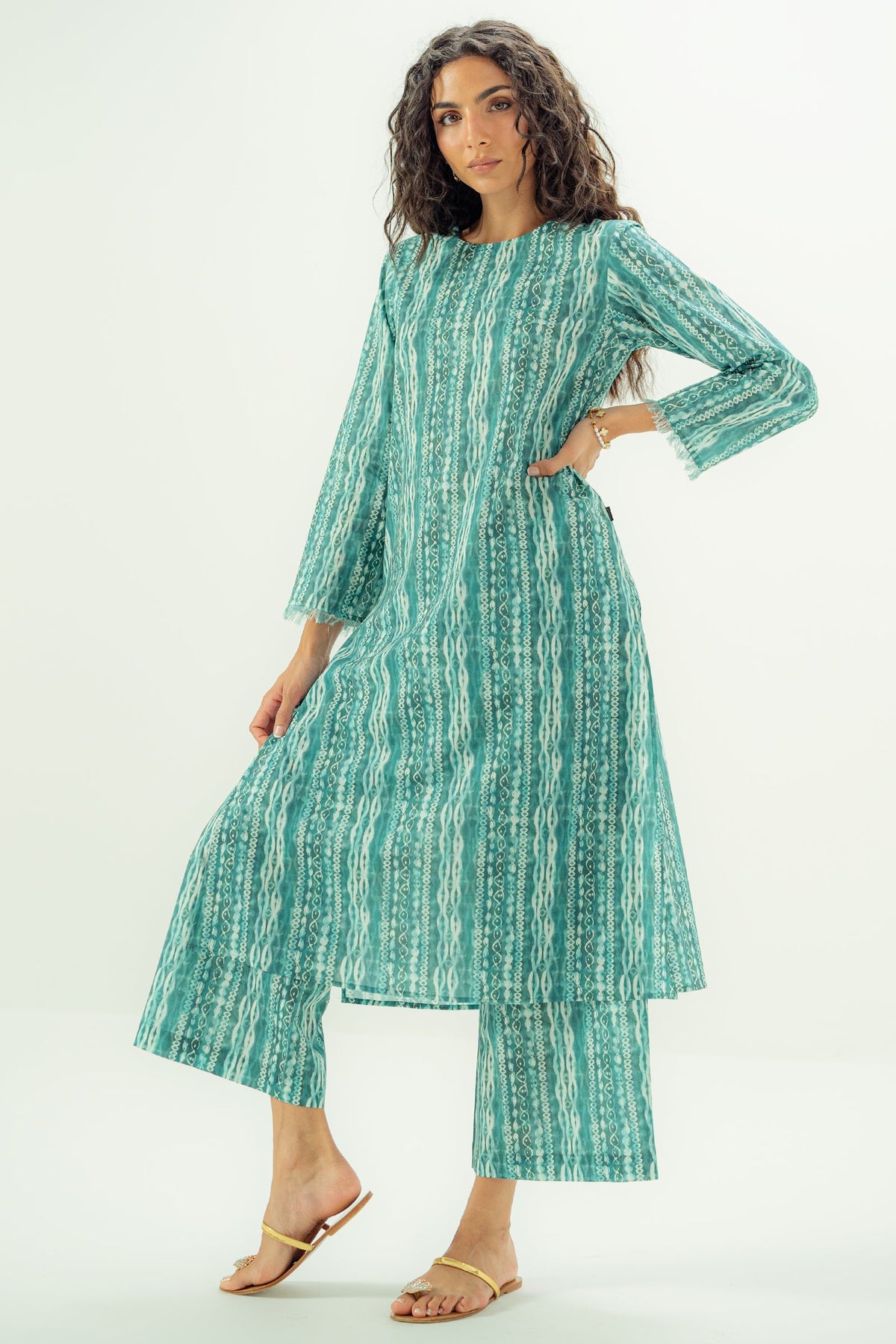 Strands 2 piece