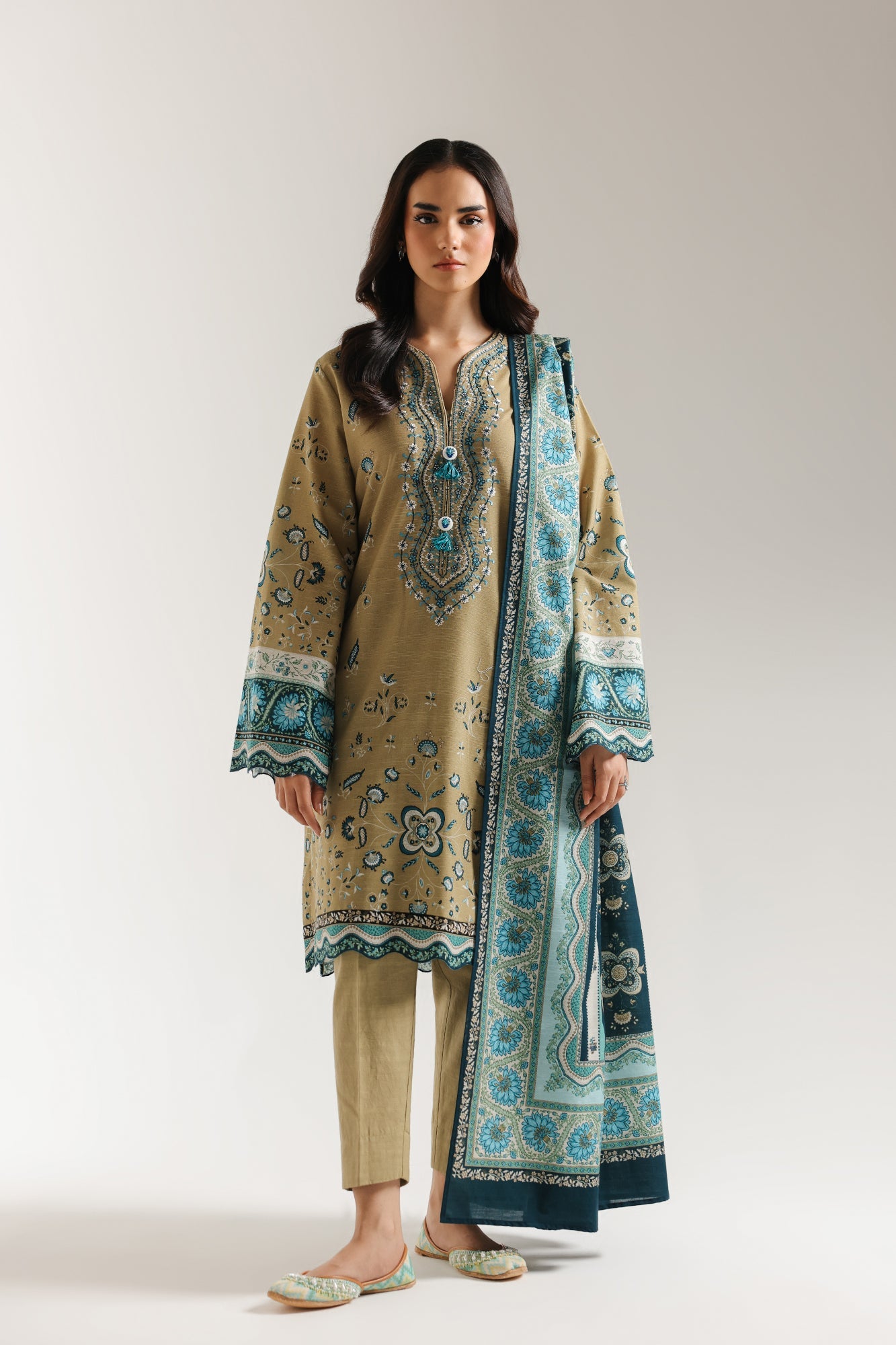 EMBROIDERED SUIT (E0733/203/123)