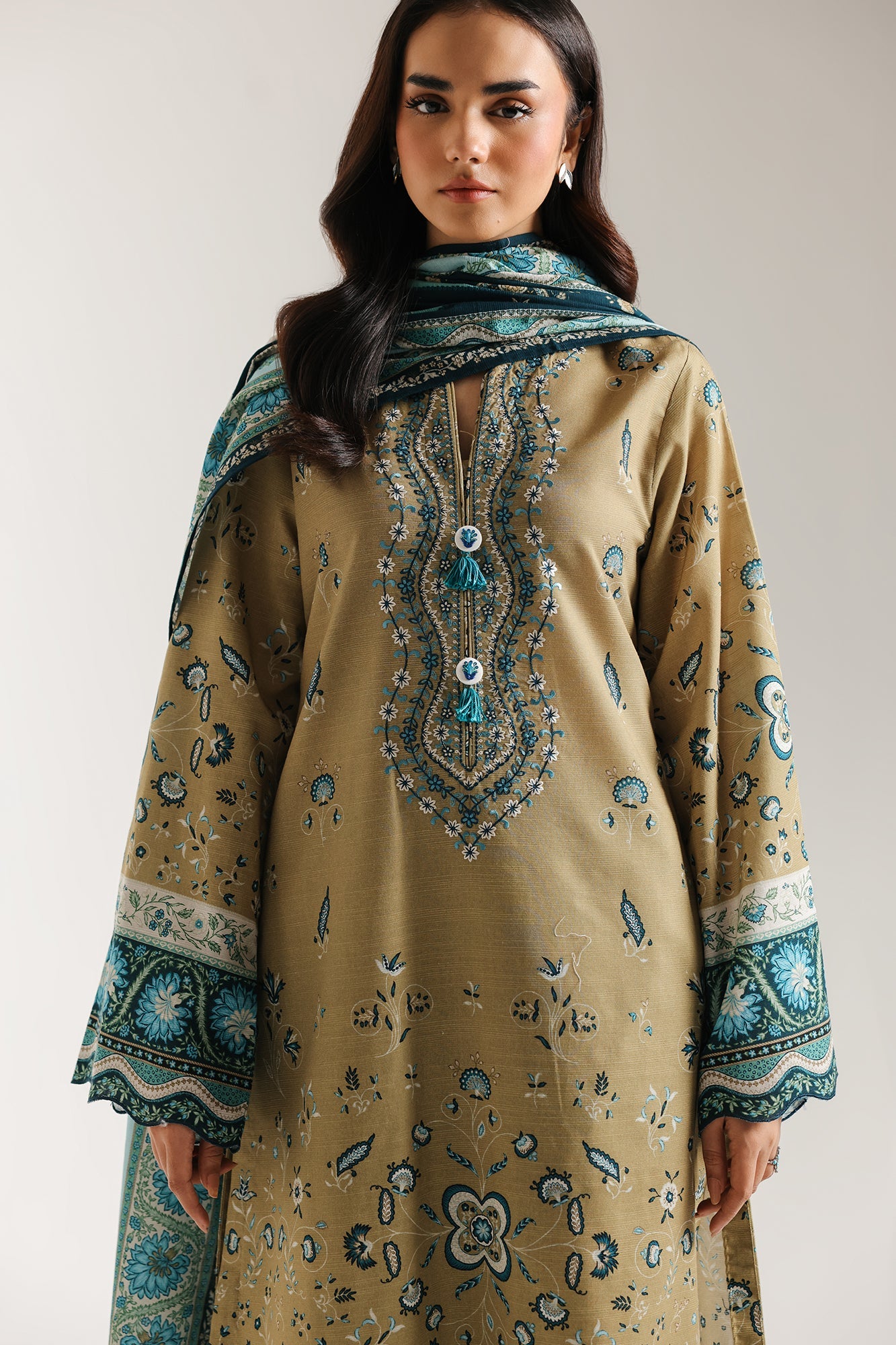 EMBROIDERED SUIT (E0733/203/123)