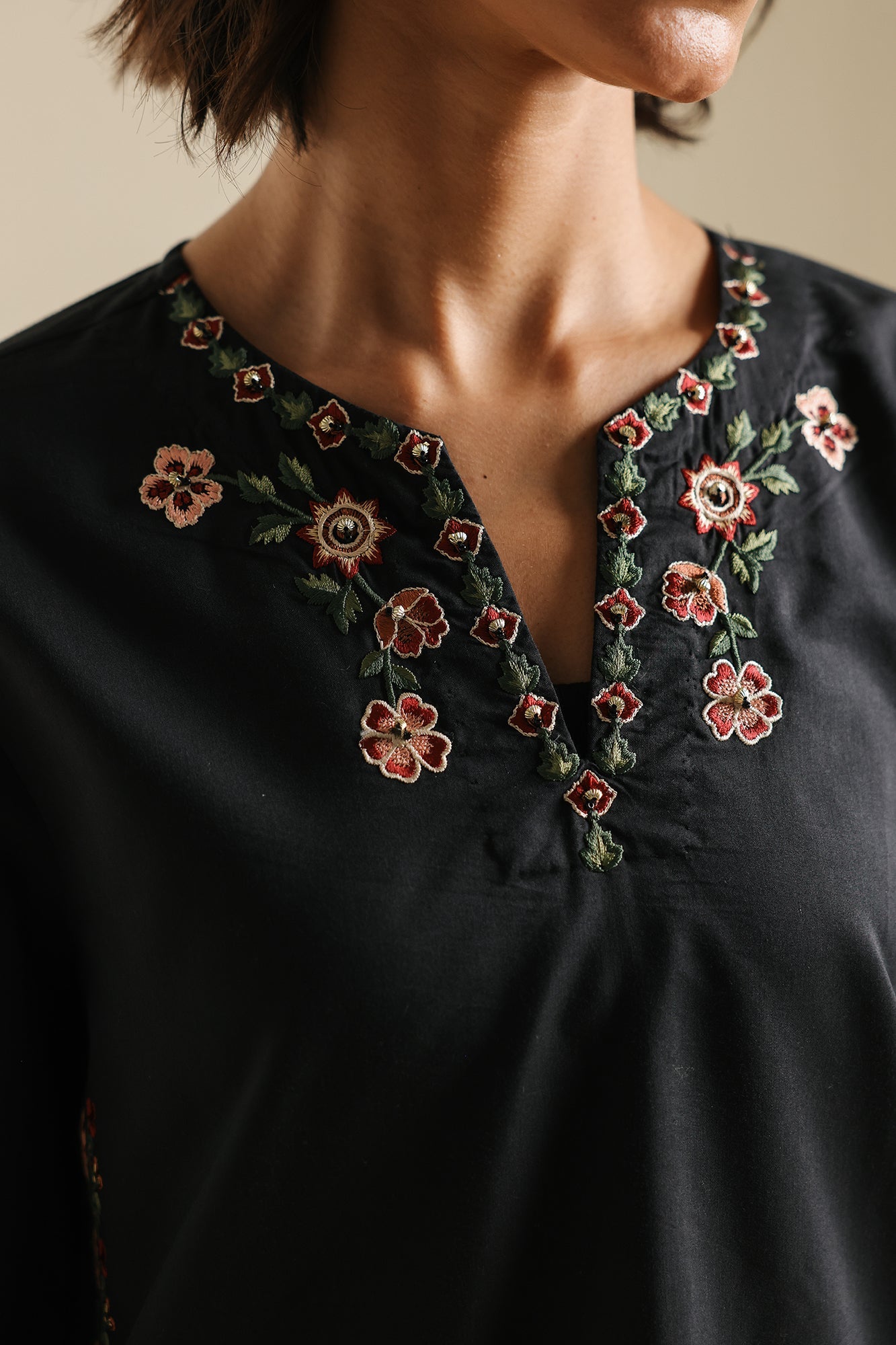 KURTI (E0736/119/902)