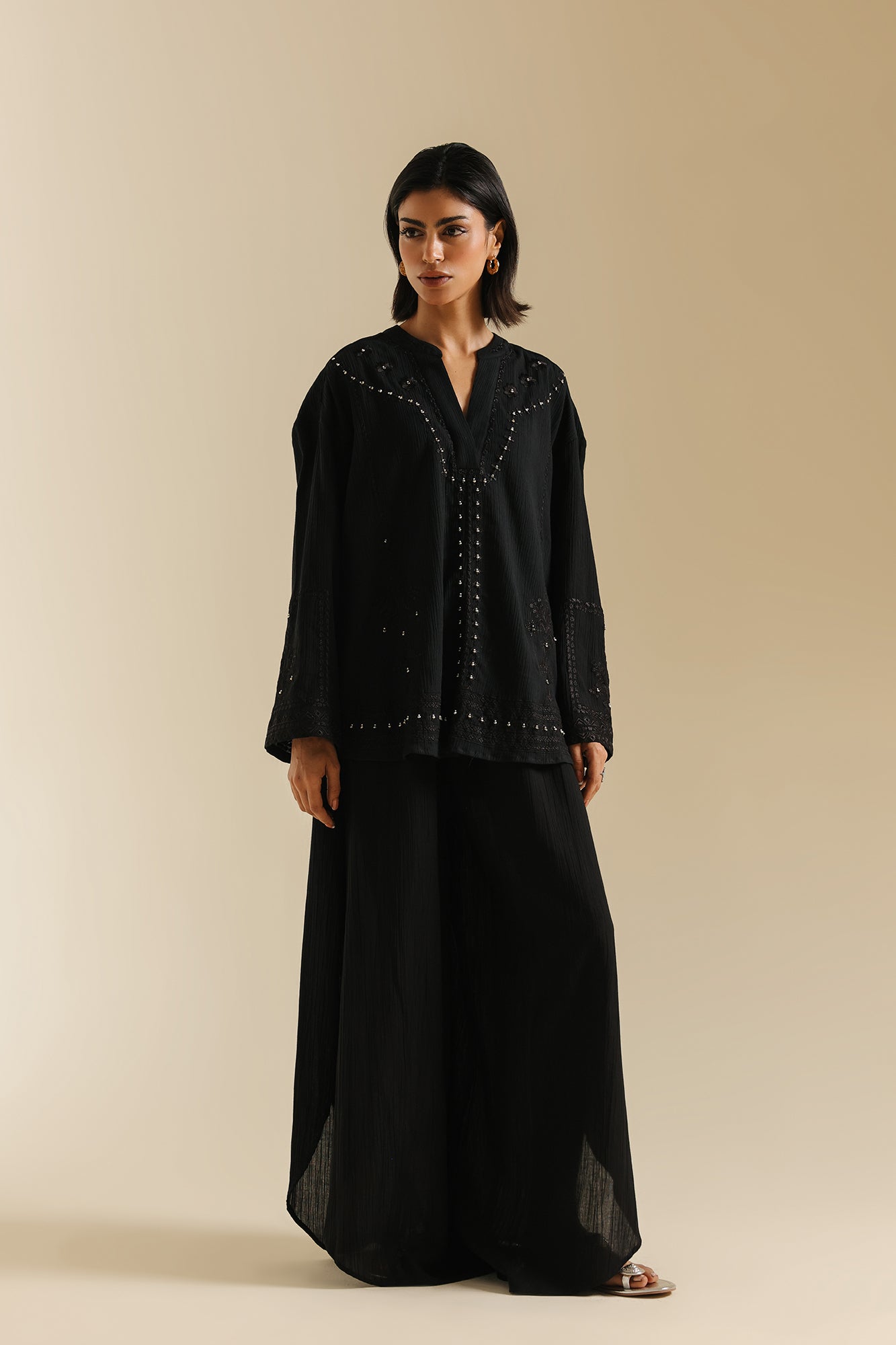 https://cdn.shopify.com/s/files/1/2290/7917/files/E0769-119-902_1.jpg?v=1772607596