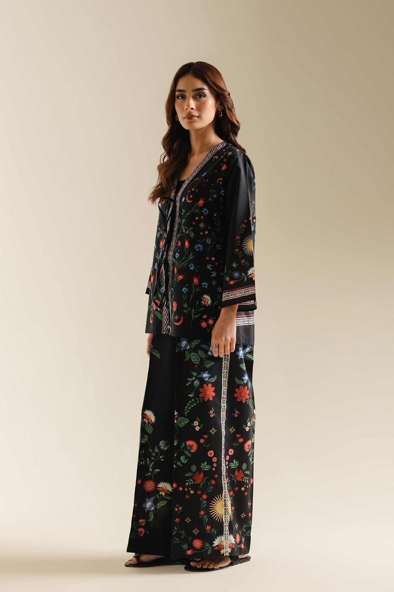 https://cdn.shopify.com/s/files/1/2290/7917/files/E0774-119-902_2.jpg?v=1771219370