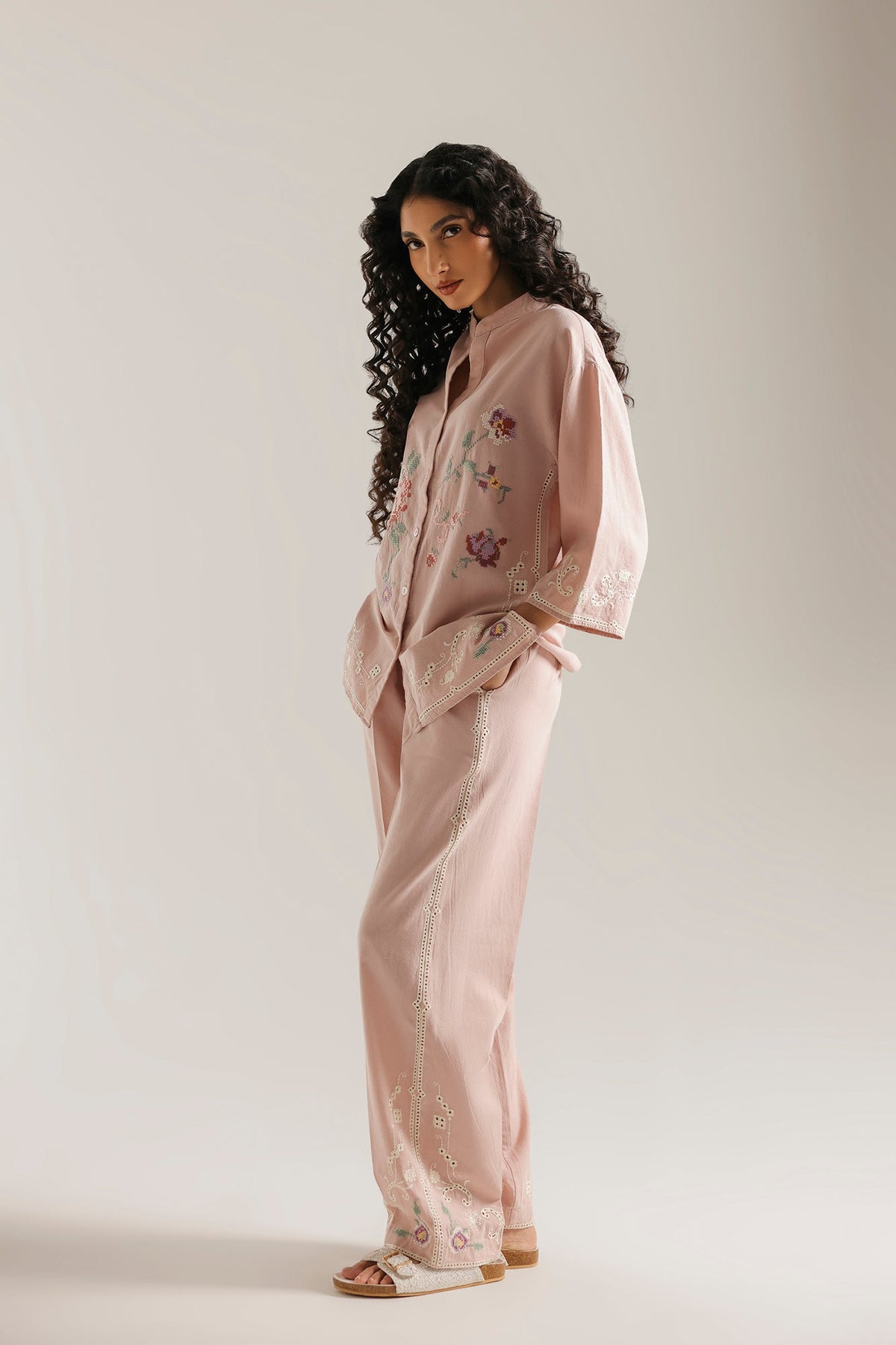 EMBROIDERED SUIT (E0779-106-315)
