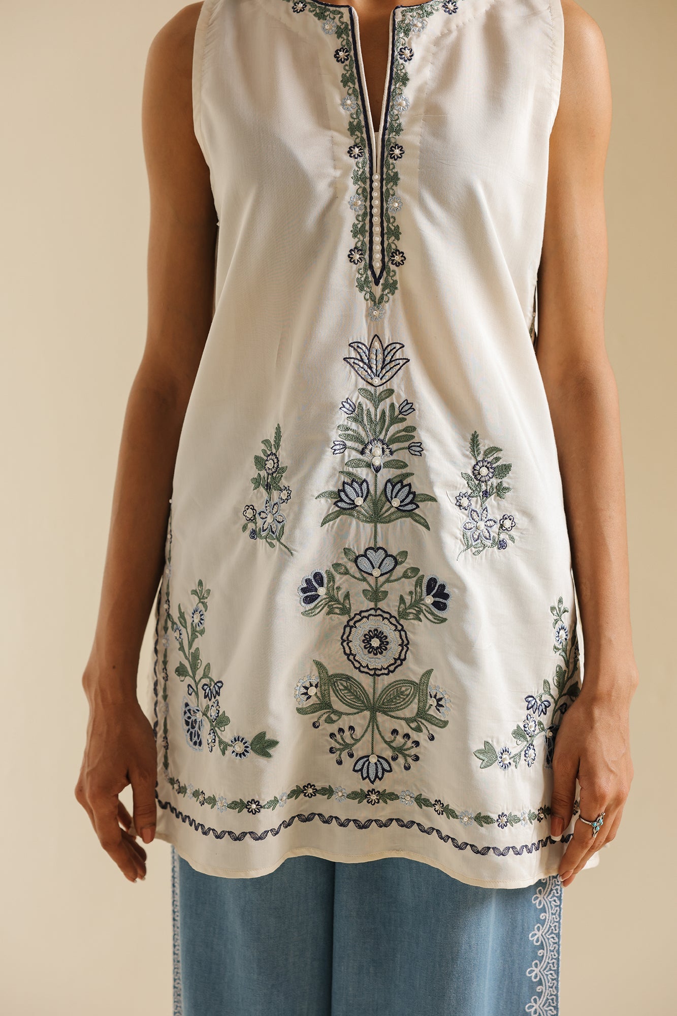 https://cdn.shopify.com/s/files/1/2290/7917/files/E0787-119-004_5.jpg?v=1772607630