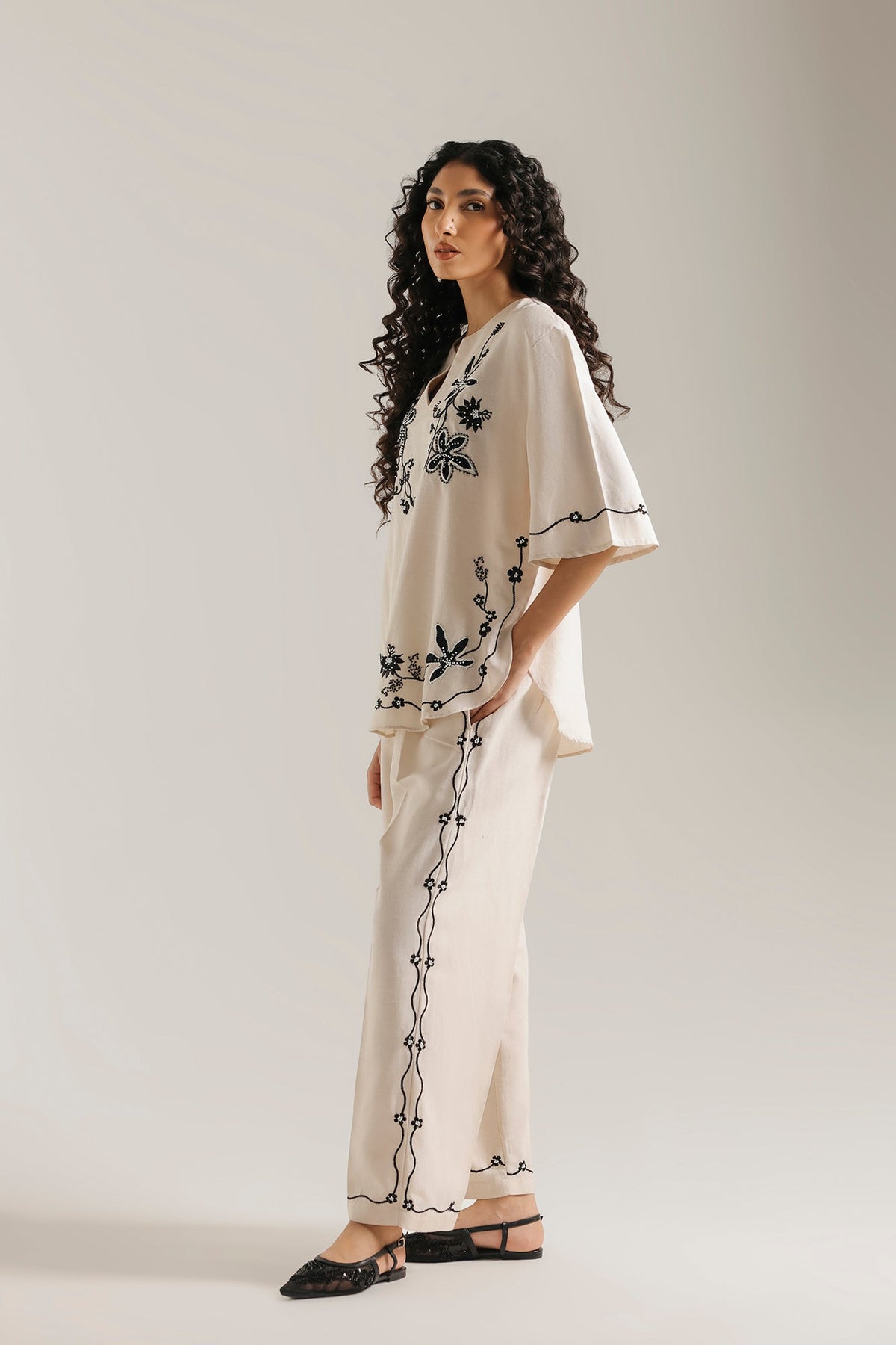 SOLID SUIT (E0801-106-002)