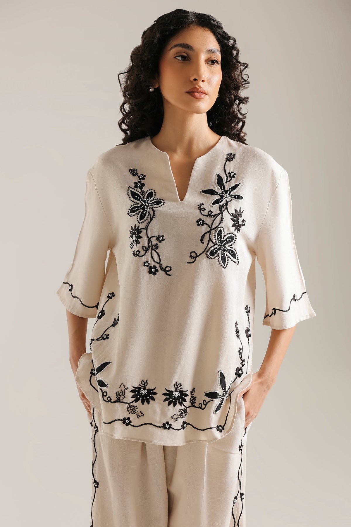 SOLID SUIT (E0801-106-002)