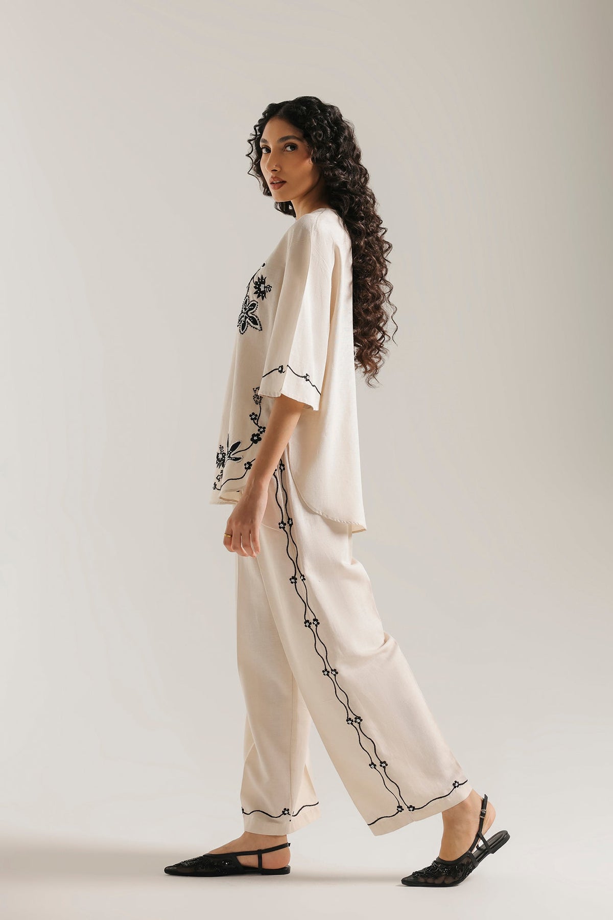 SOLID SUIT (E0801-106-002)