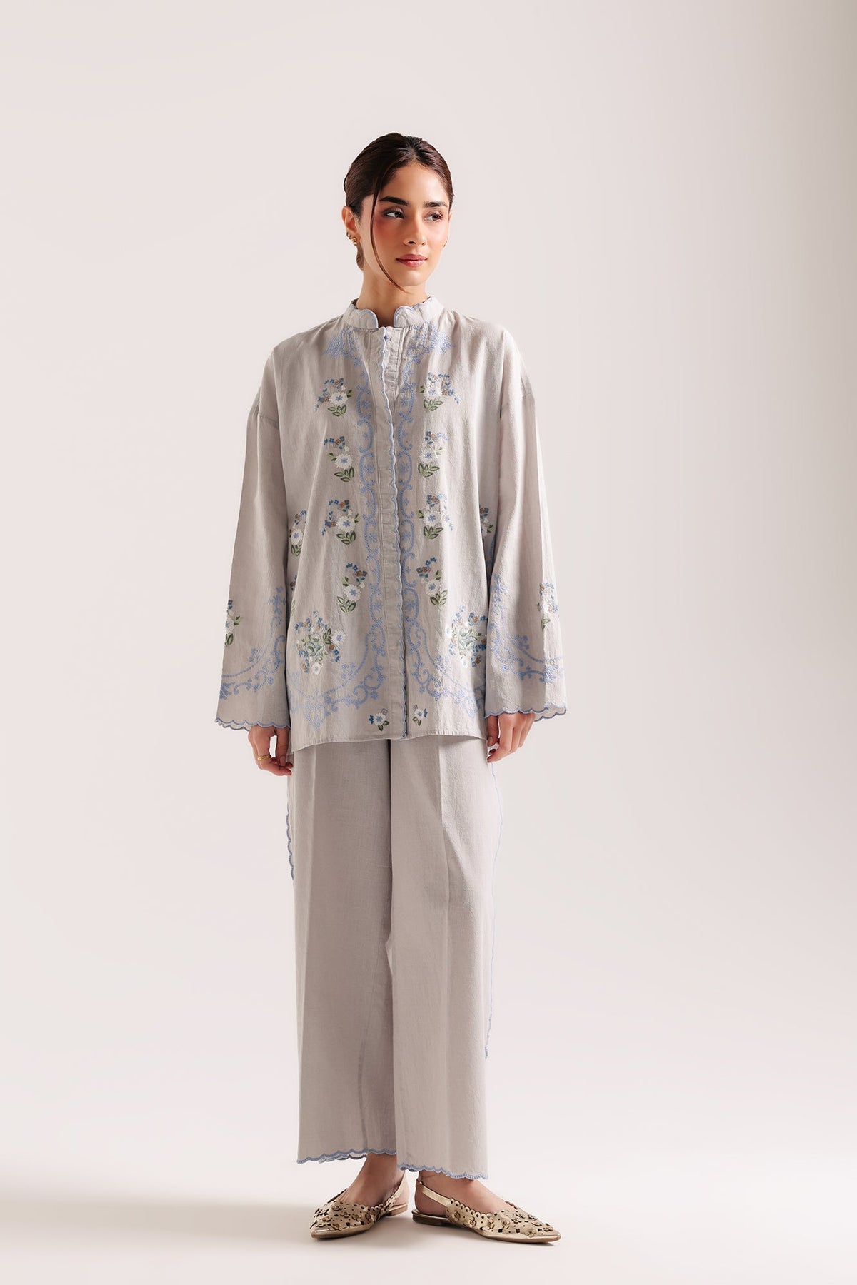 EMBROIDERED SUIT (E0806/106/913)
