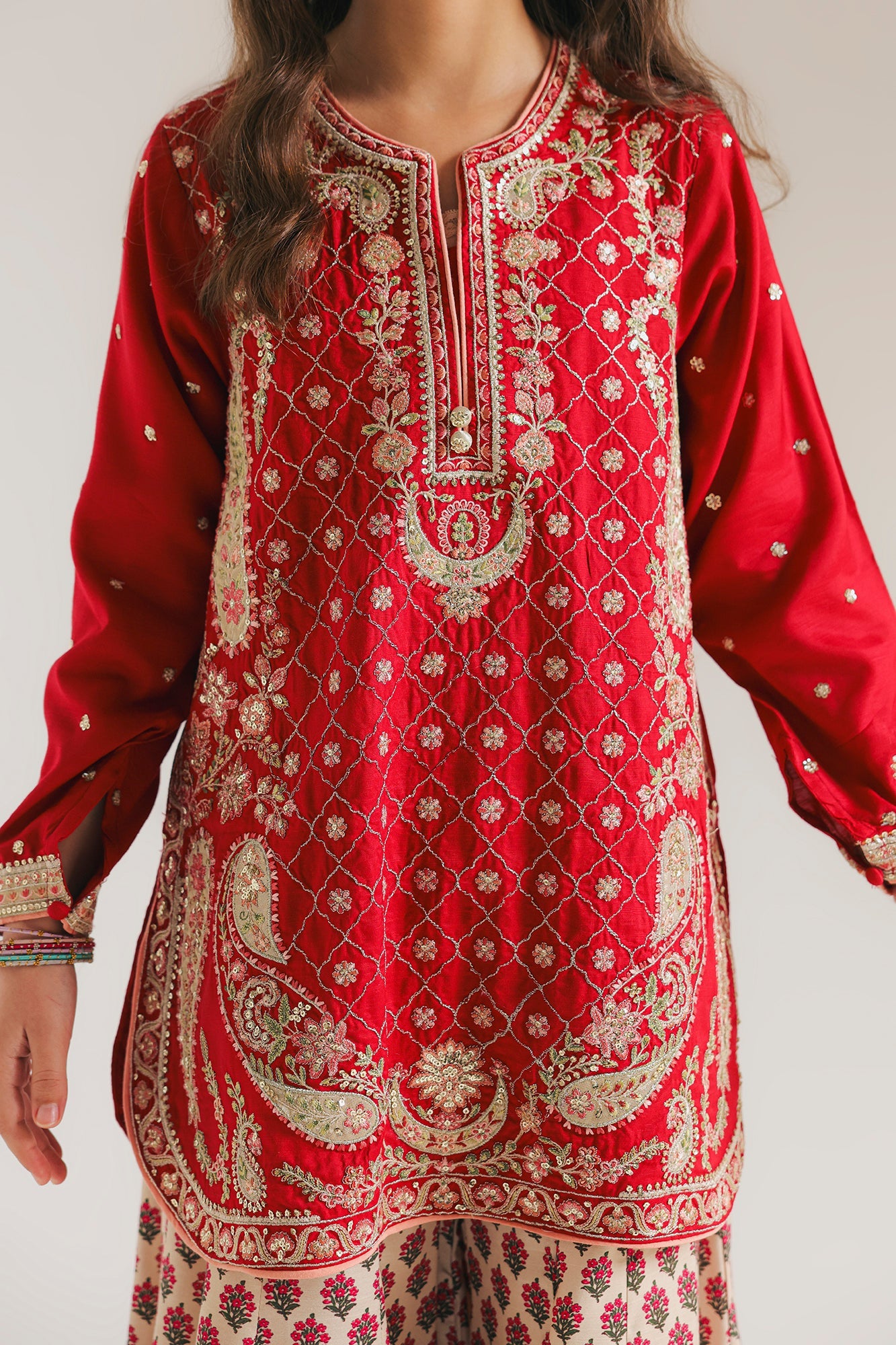 EMBROIDERED SUIT (E0807/404/301 E0807/304/301)