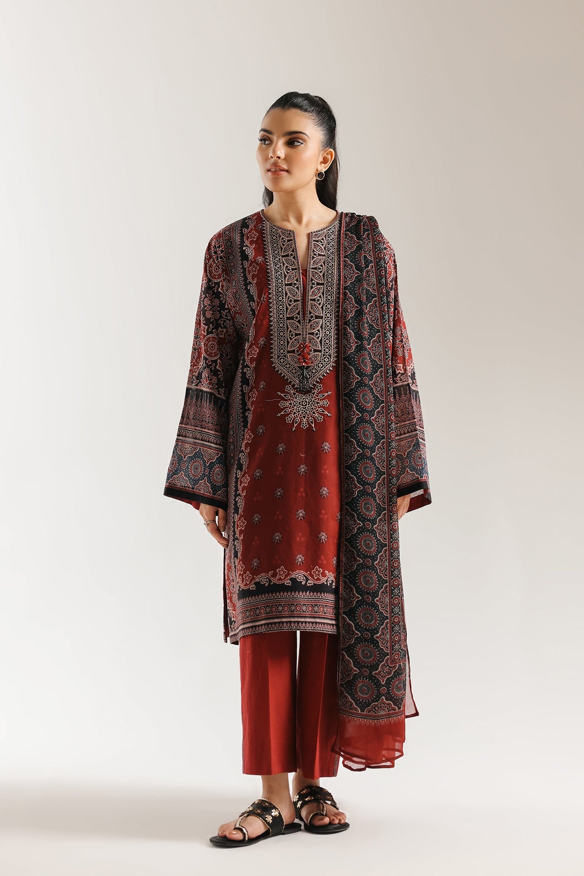PRINTED SUIT (E0822/203/305)