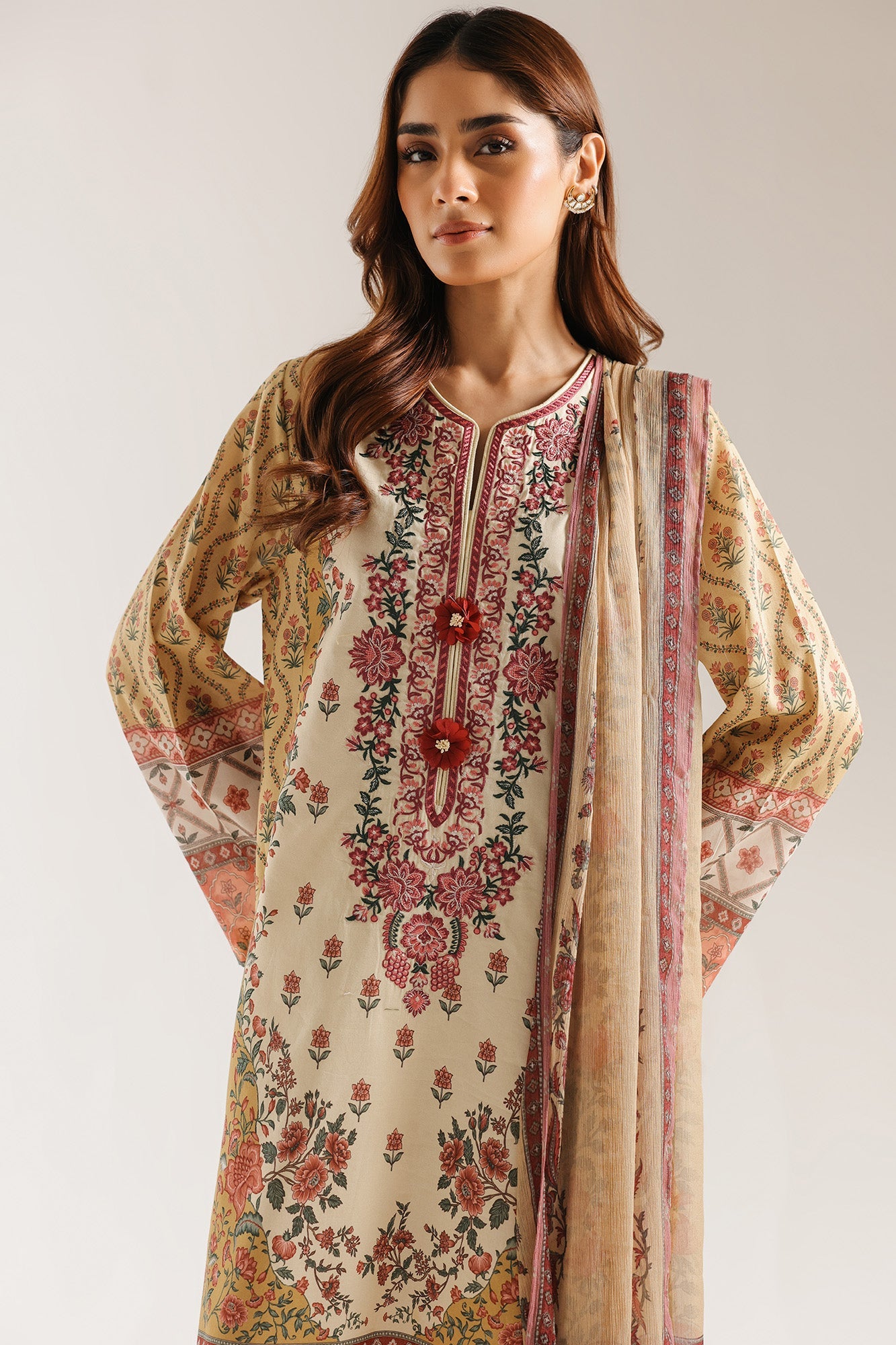 EMBROIDERED SUIT (E0825/203/110)