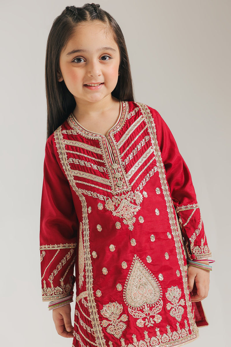 Dupatta : [+Rs.9,000]