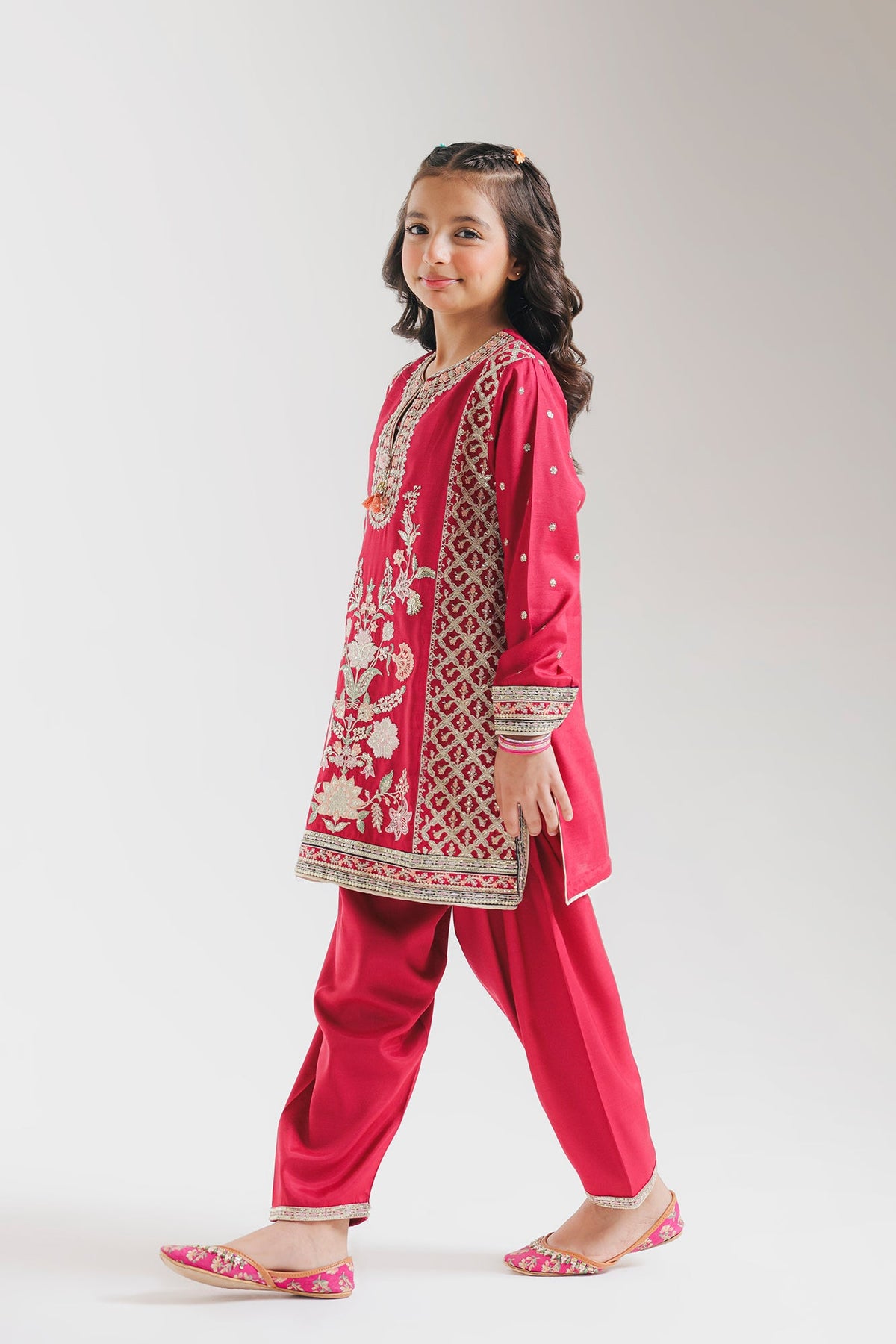 EMBROIDERED SUIT (E0829/404/405 E0829/304/405)