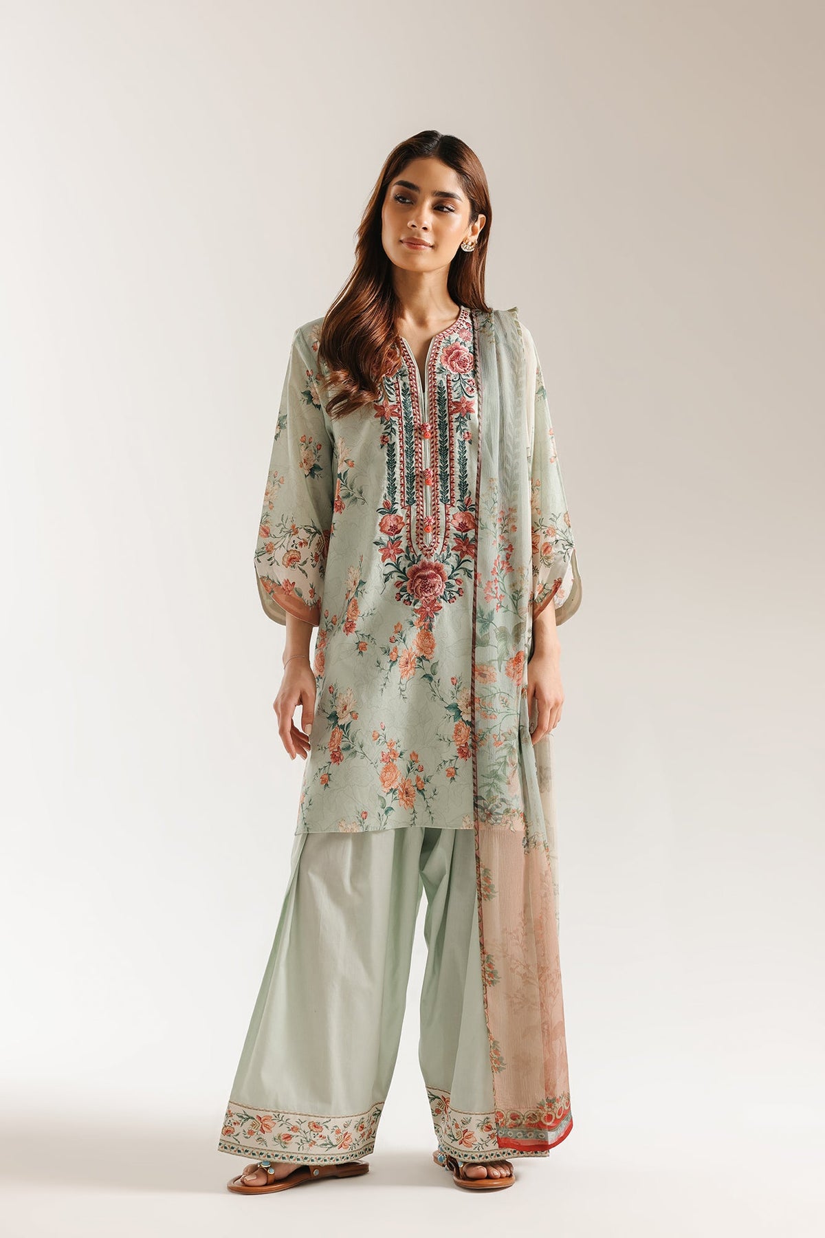 EMBROIDERED SUIT (E0836/203/721)