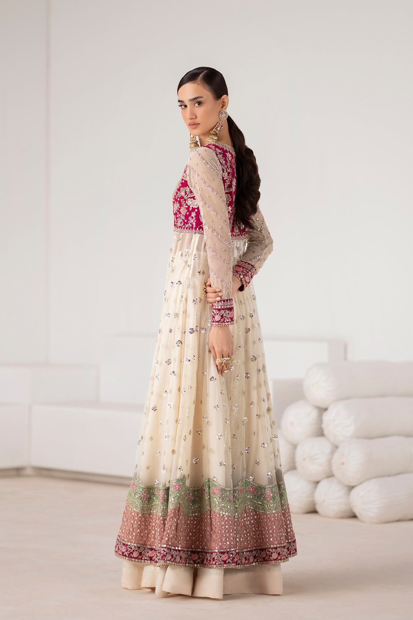 EMBROIDERED SUIT (E0839/104/006)