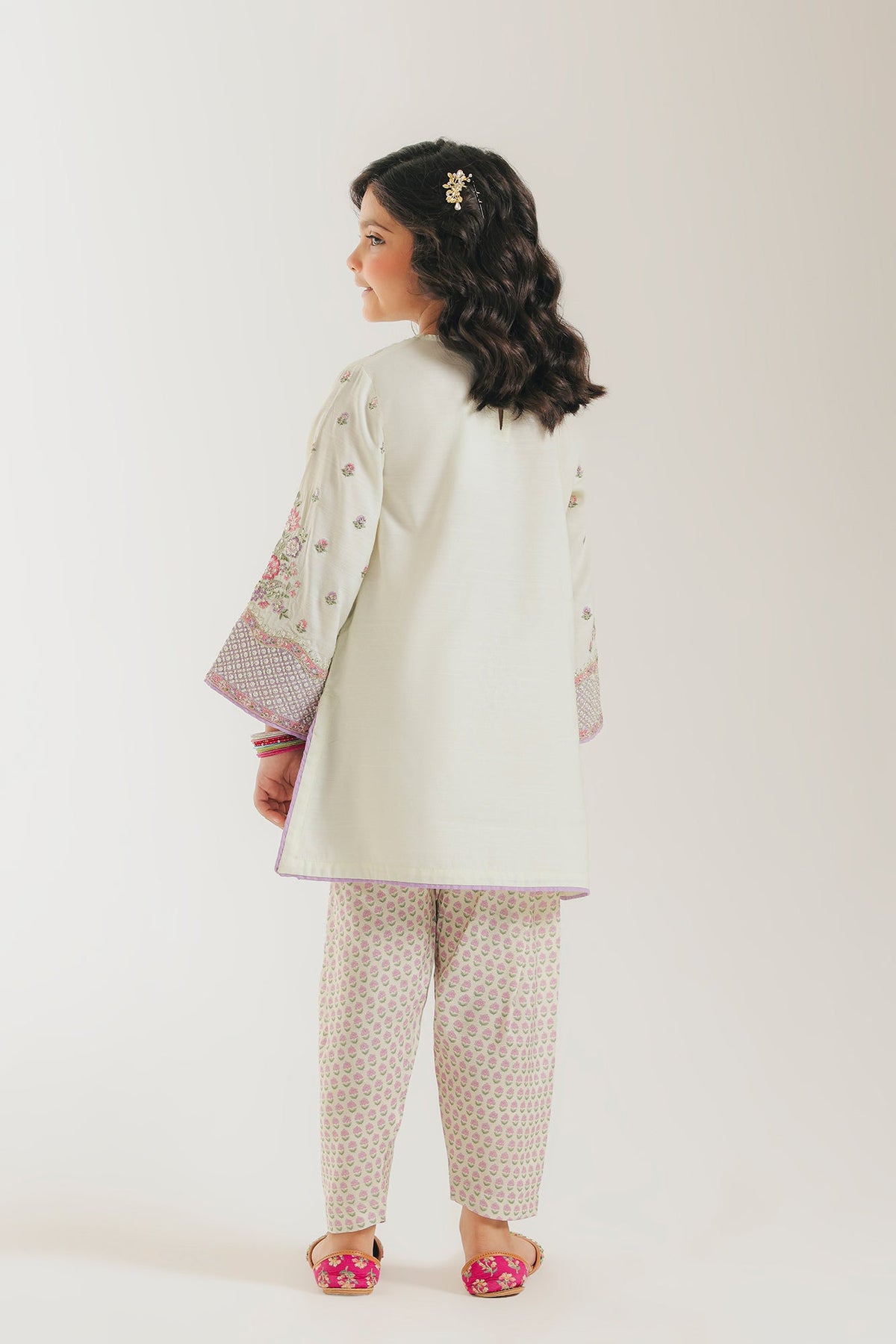 EMBROIDERED SUIT (E0842/404/003 E0842/304/003)