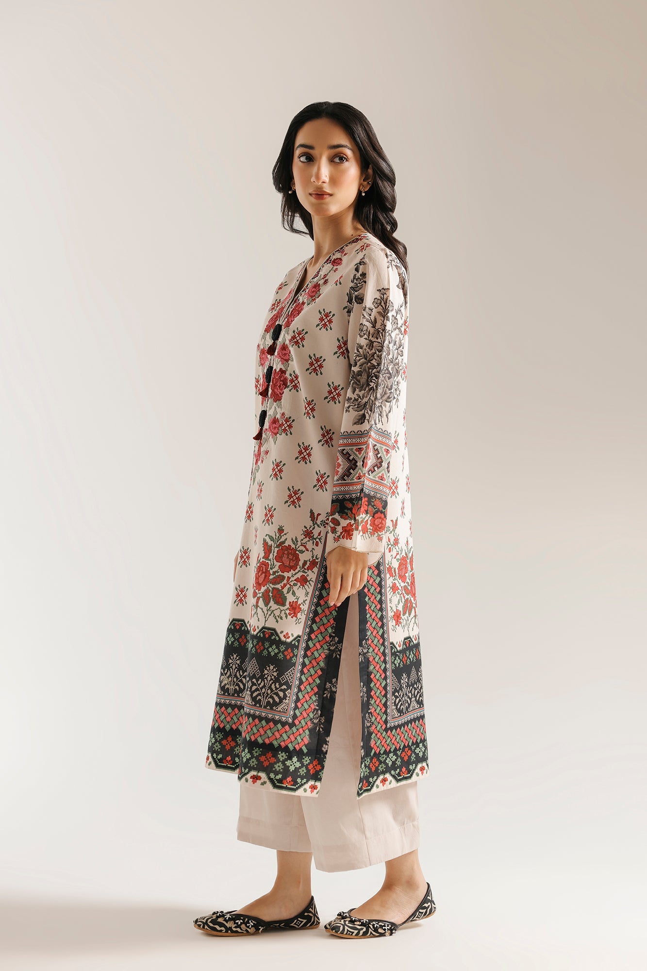 EMBROIDERED SUIT (E0848/203/005)