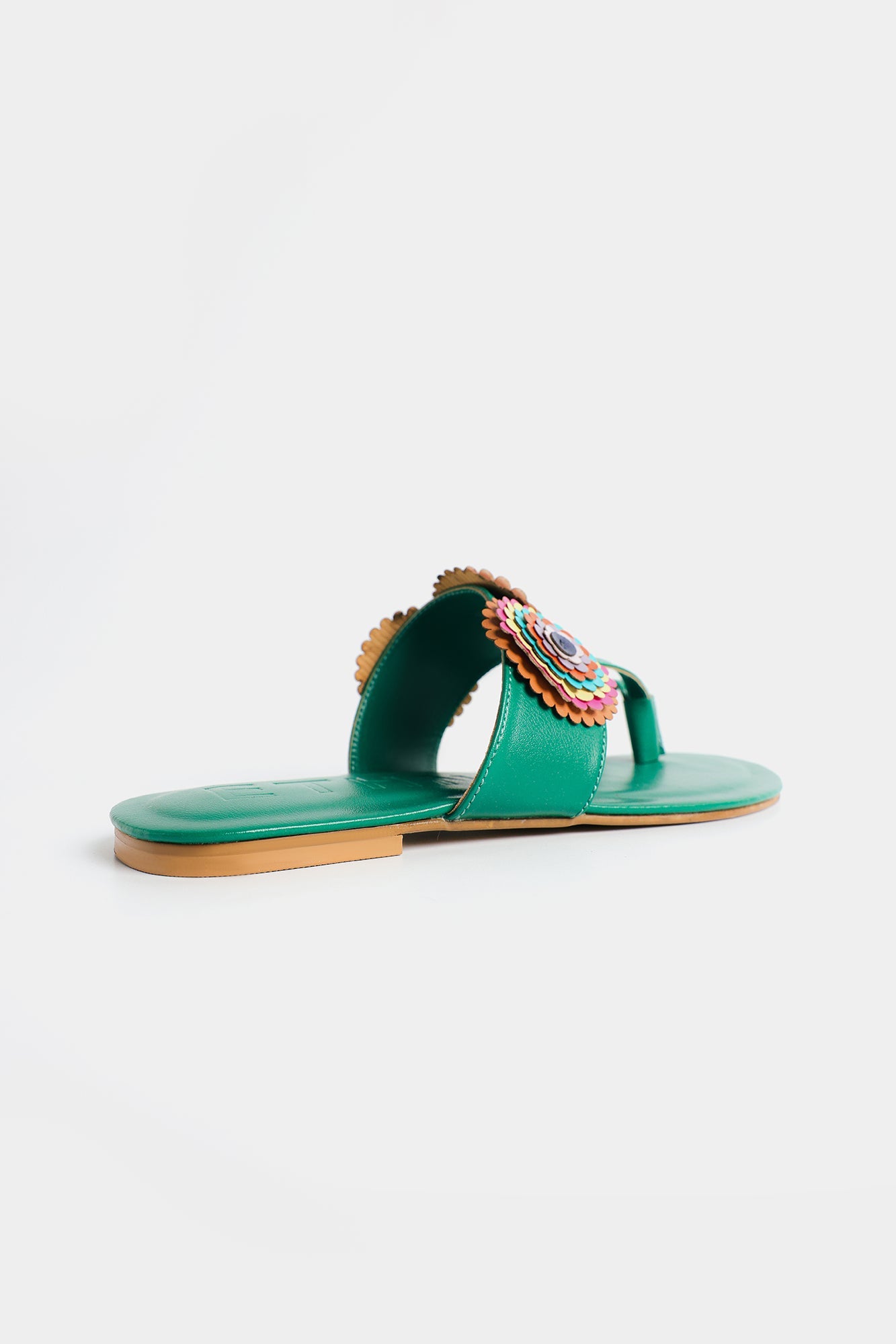 https://cdn.shopify.com/s/files/1/2290/7917/files/E0860-109-708_9.jpg?v=1738236652