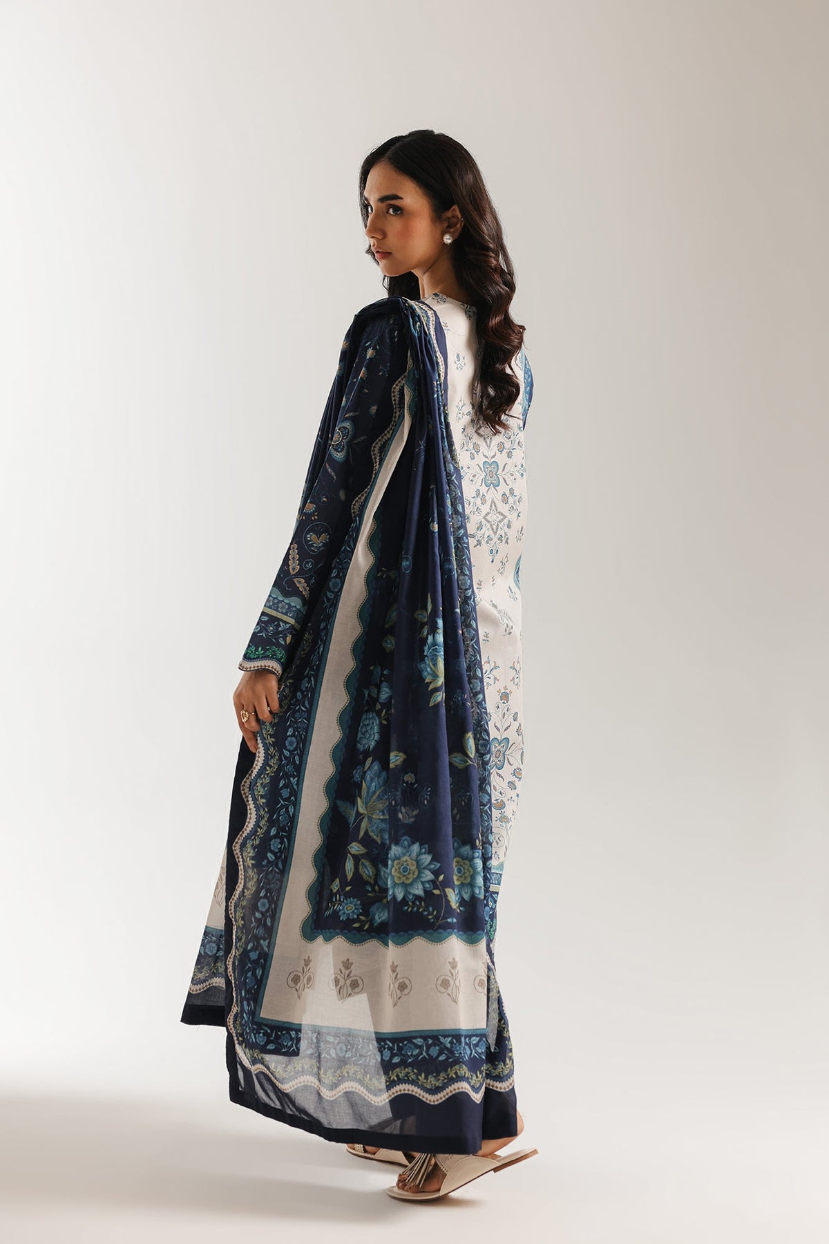 Ethnic