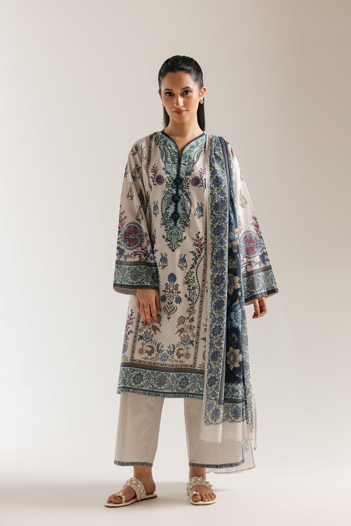 EMBROIDERED SUIT (E0877/202/006)
