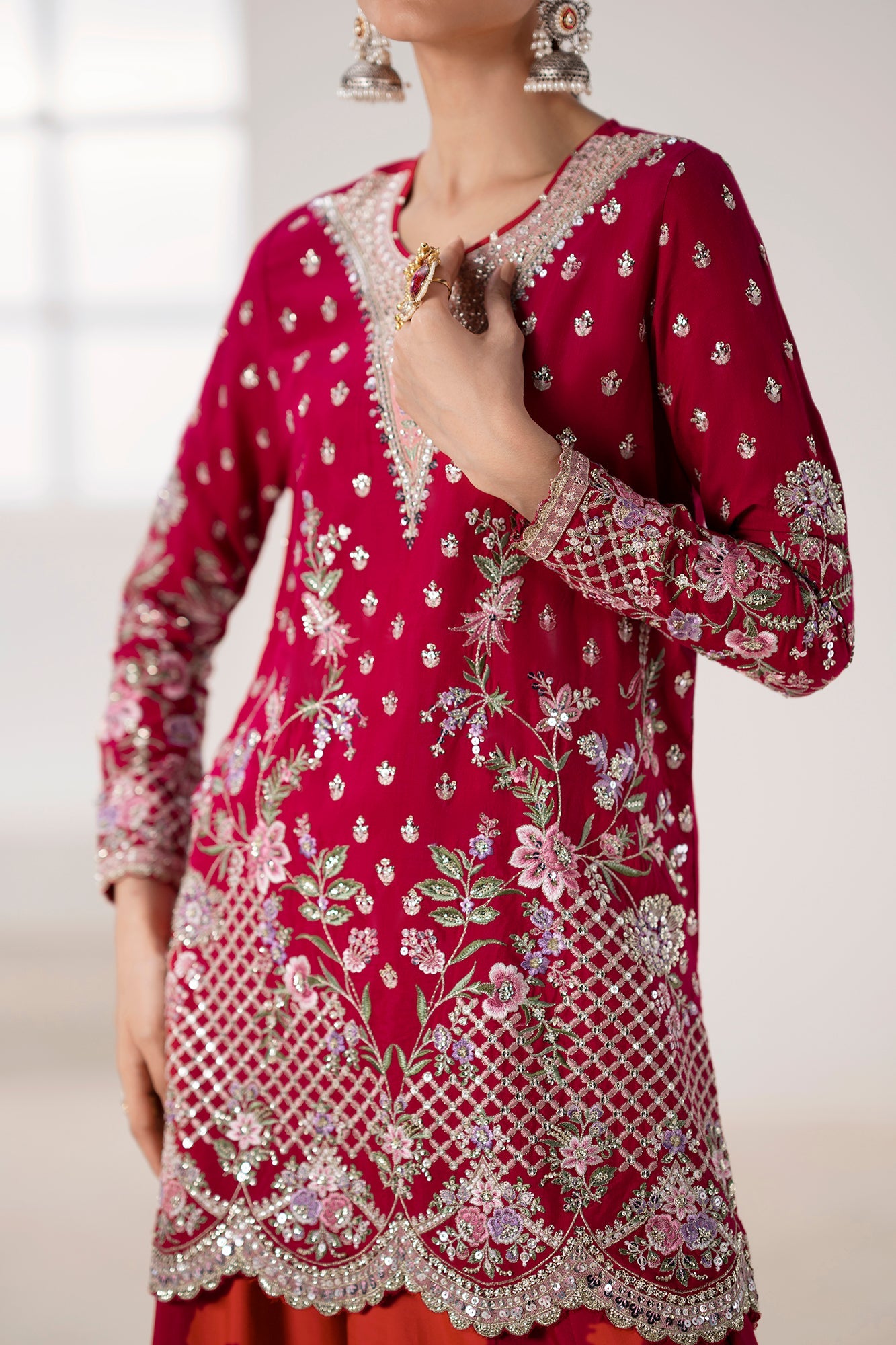 EMBROIDERED SUIT (E0902/104/418)