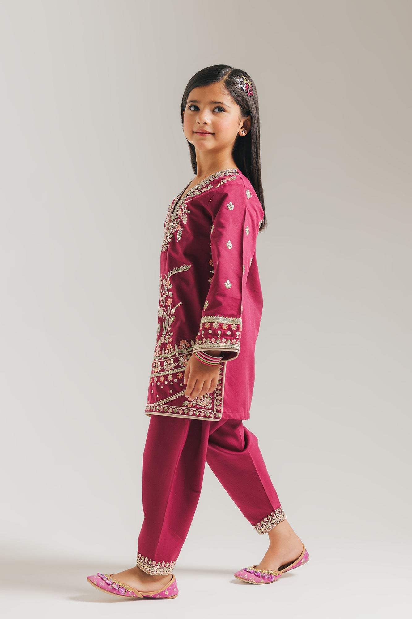 https://cdn.shopify.com/s/files/1/2290/7917/files/E0904-404-517_2.jpg?v=1767954822