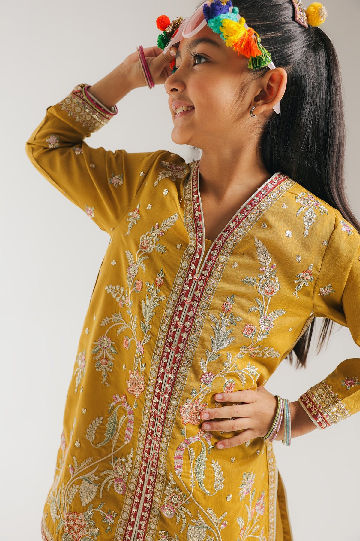 EMBROIDERED SUIT (E0906/404/104 E0906/304/104)